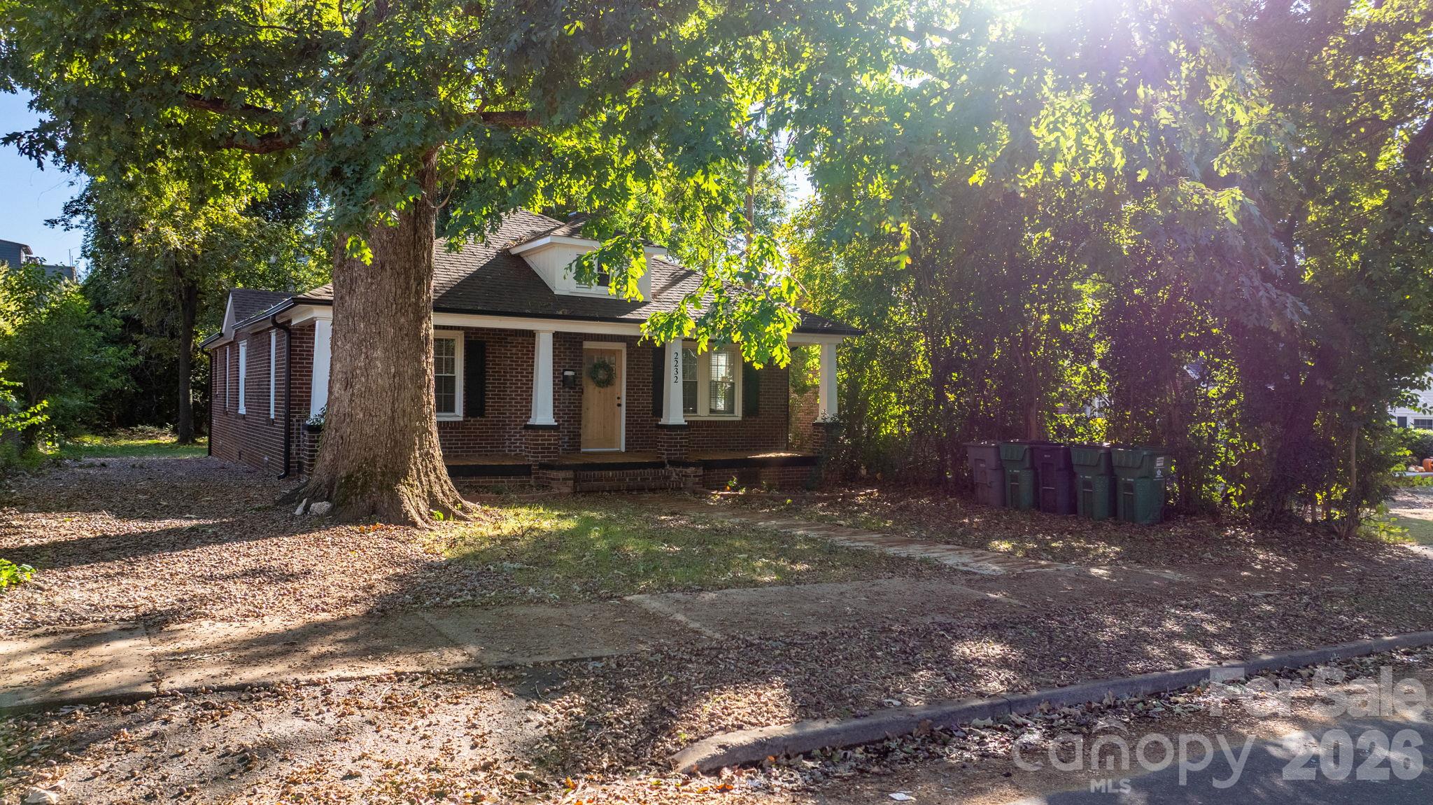 Single Family Residence at 2232 Wilmore Drive, Charlotte, photo 23 of 32