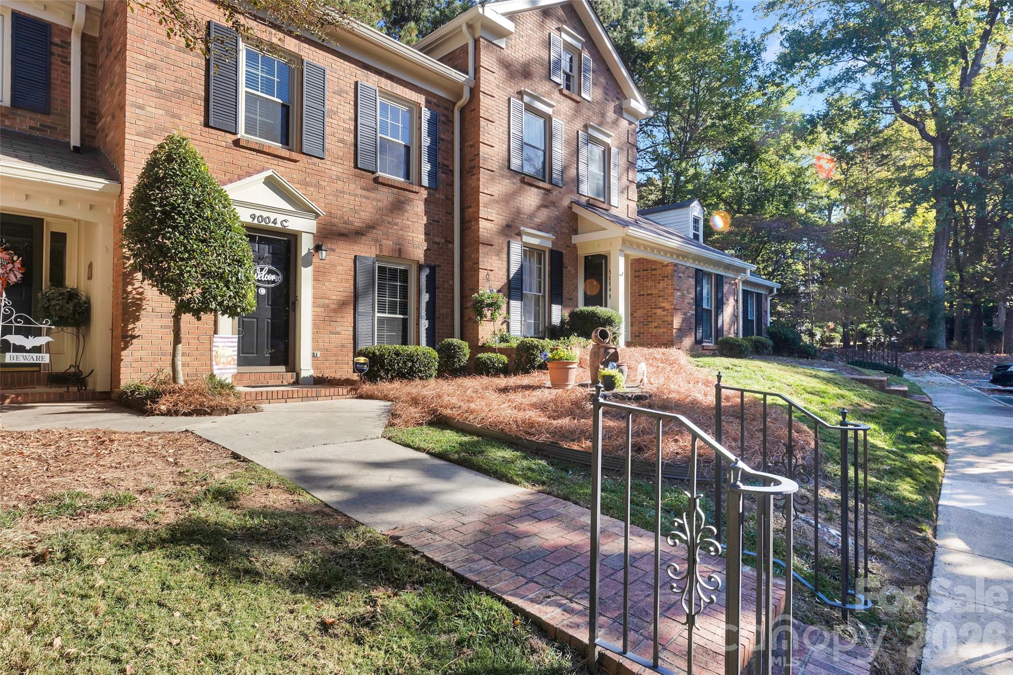 Walkway and front garden - 9004-C Nolley Court, Charlotte