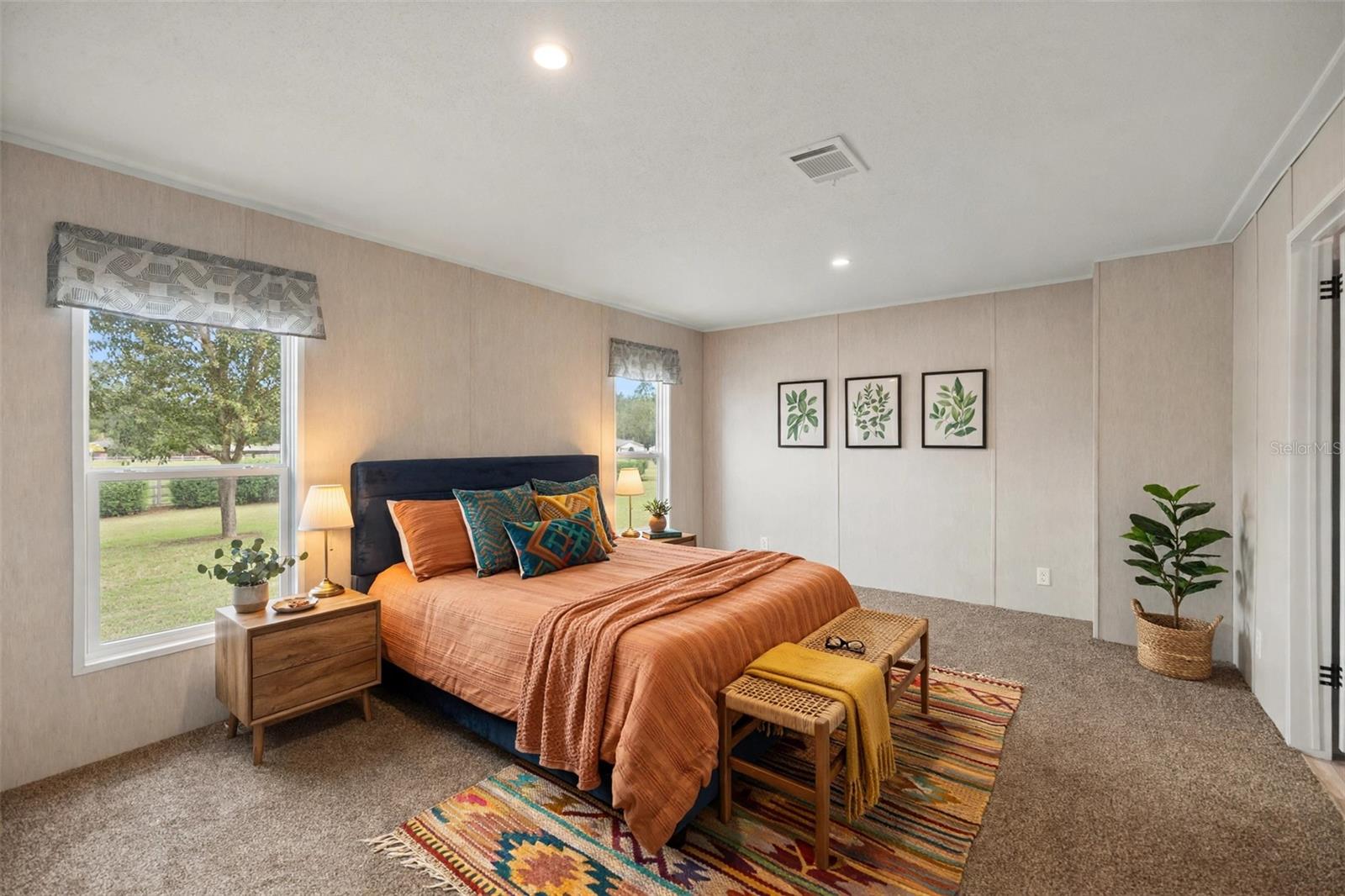 ai staged Primary bedroom Large - 1560 NE 162ND ST, CITRA