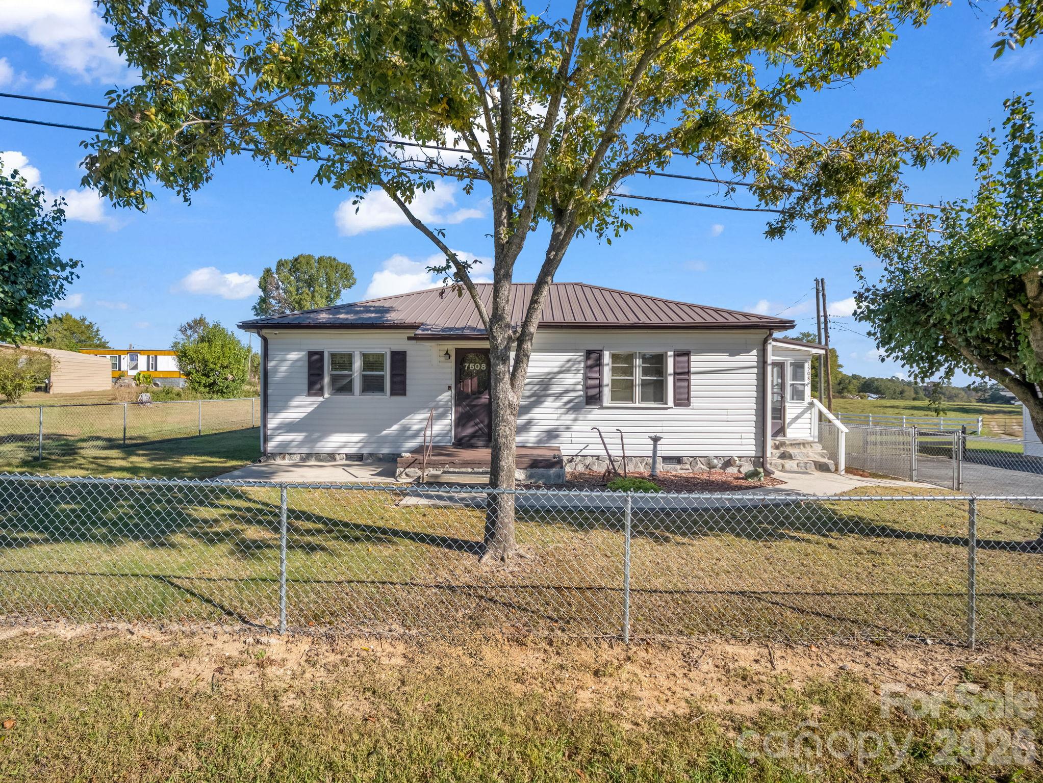 Single Family Residence at 7508 Dallas Cherryville Highway, Cherryville, photo 4 of 52