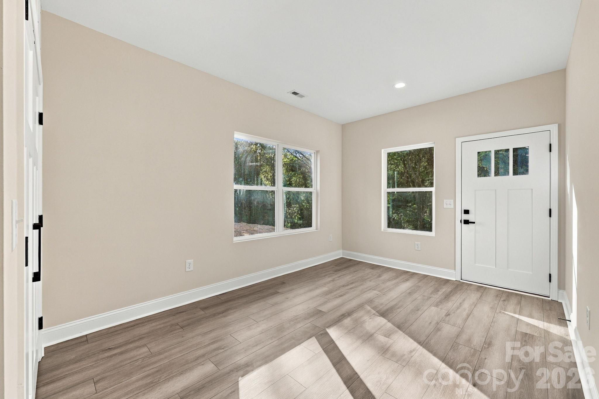 Single Family Residence at 2269 S Jake Alexander Boulevard, Salisbury, photo 15 of 41