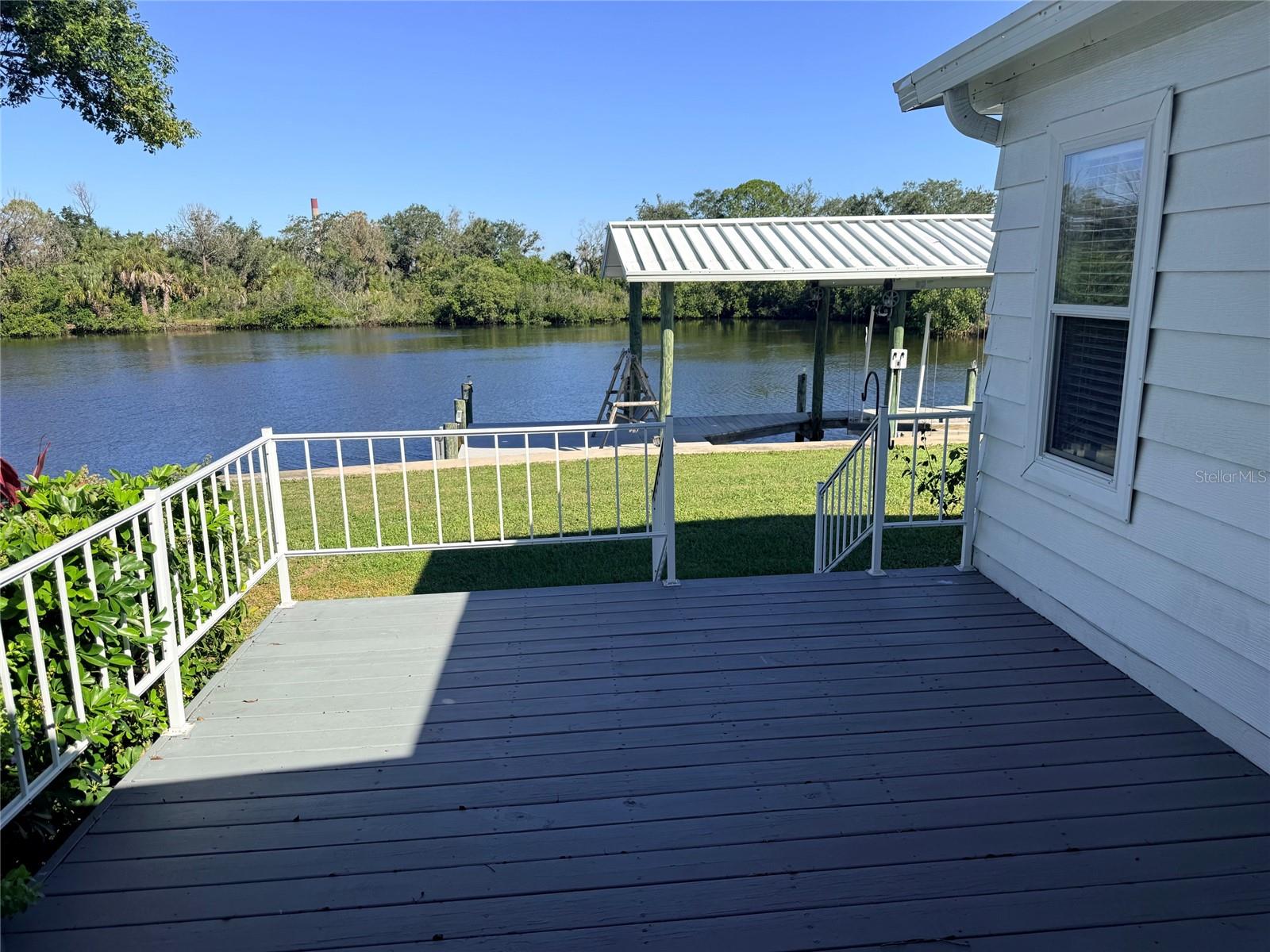 Deck/Patio - 182 N SAINT THOMAS CIR, APOLLO BEACH