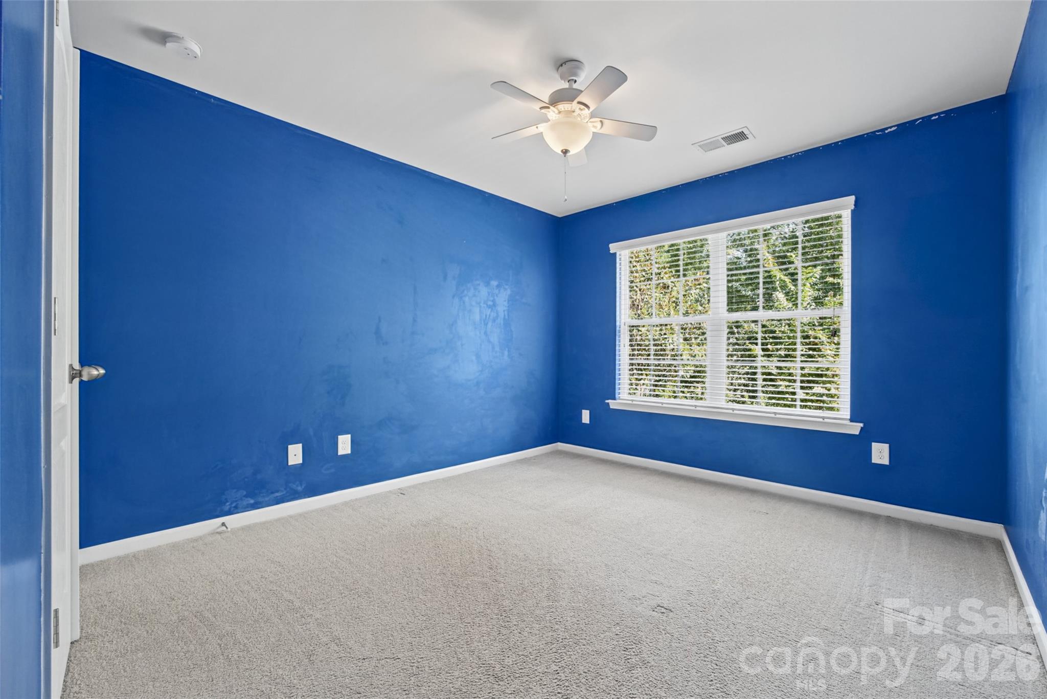 Single Family Residence at 1677 Fairntosh Drive, Fort Mill, photo 29 of 48
