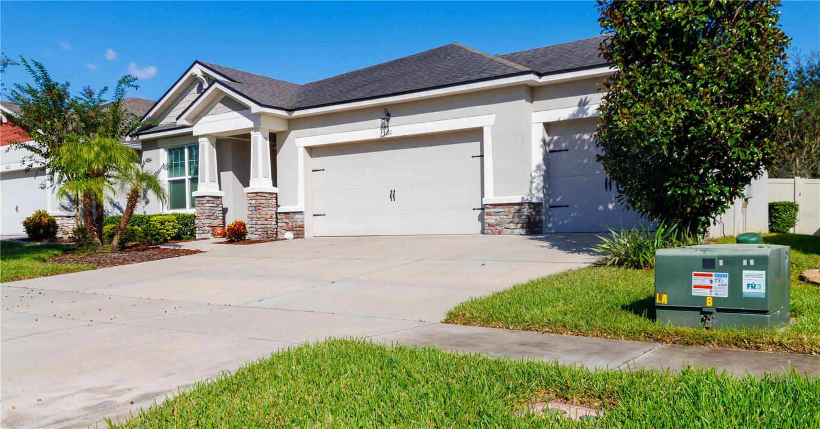 Front View - 1011 BETTER DAYS PL, VALRICO