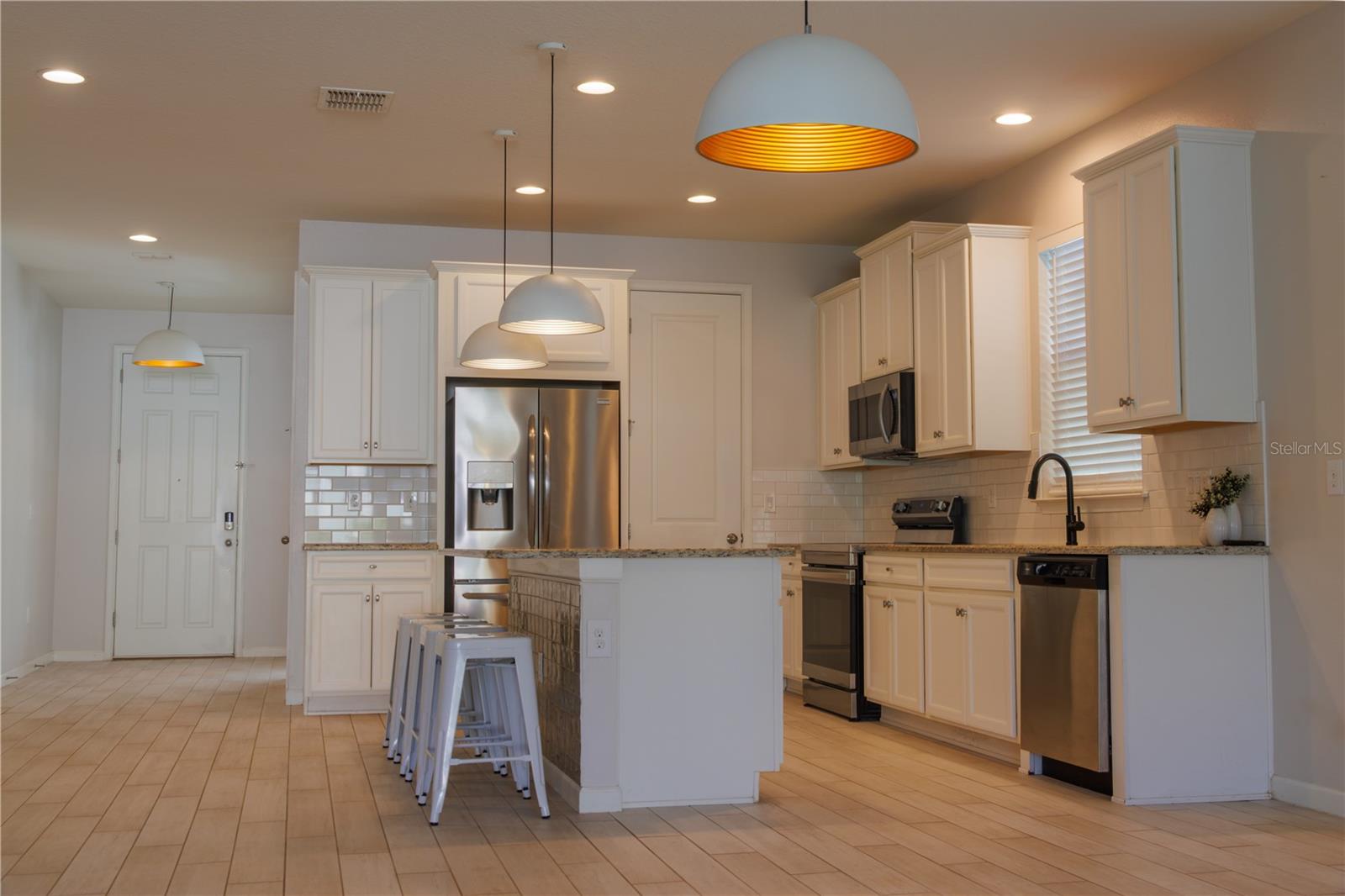 Kitchen - 1011 BETTER DAYS PL, VALRICO