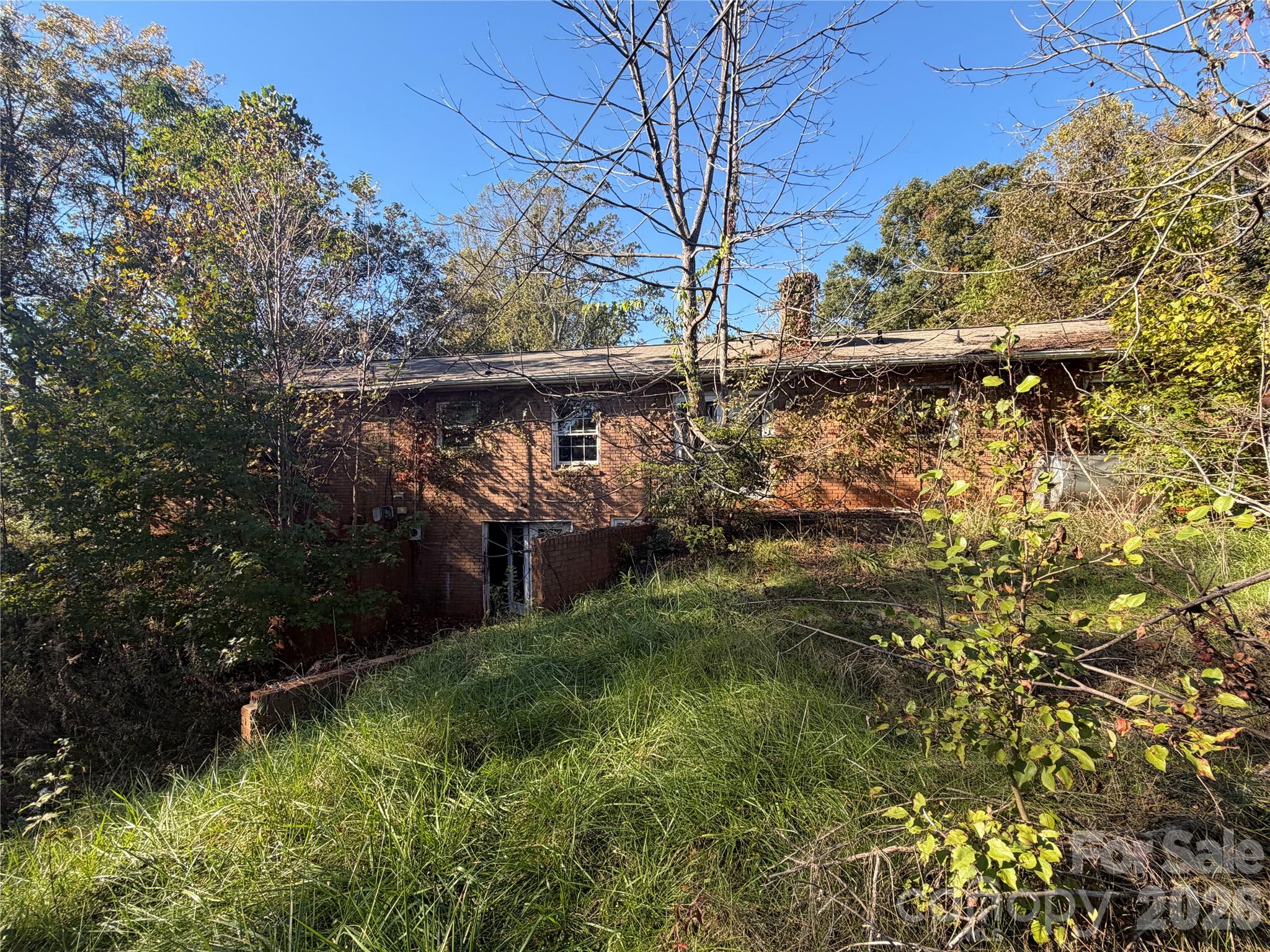 Single Family Residence at 483 Island Ford Road, Statesville, photo 3 of 12