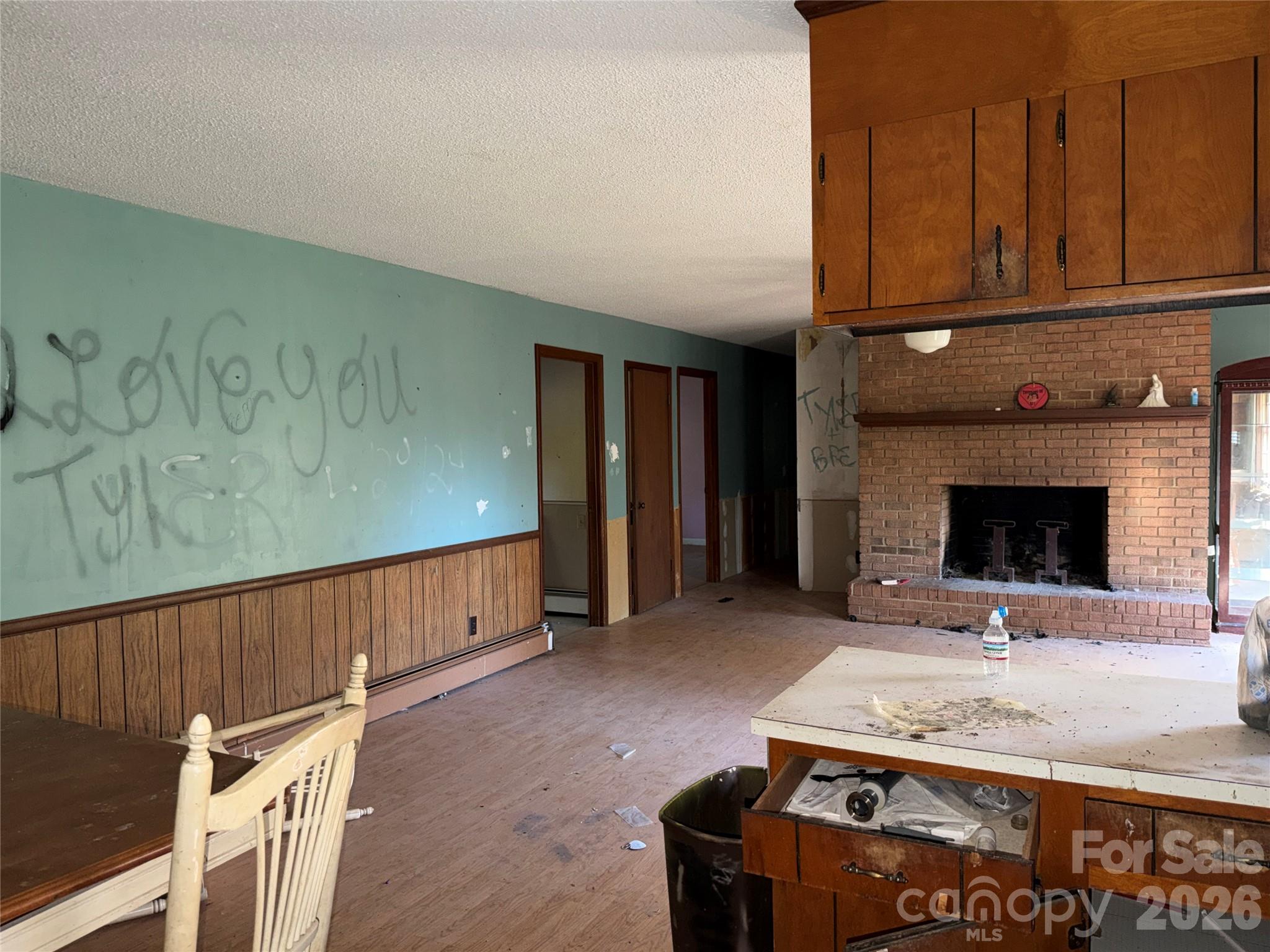 Single Family Residence at 483 Island Ford Road, Statesville, photo 5 of 12