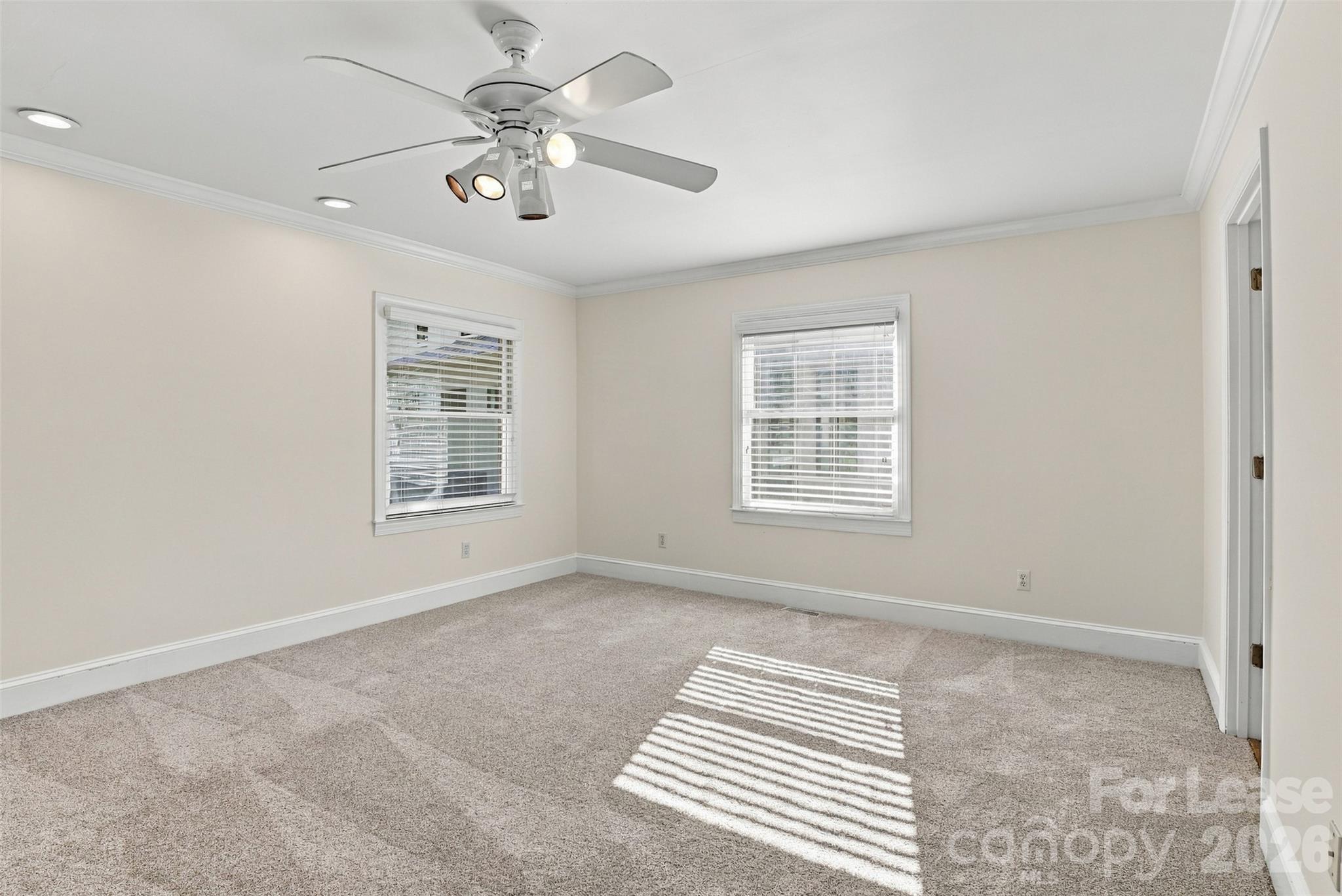 Single Family Residence at 618 Shelton Street, Charlotte, photo 12 of 24