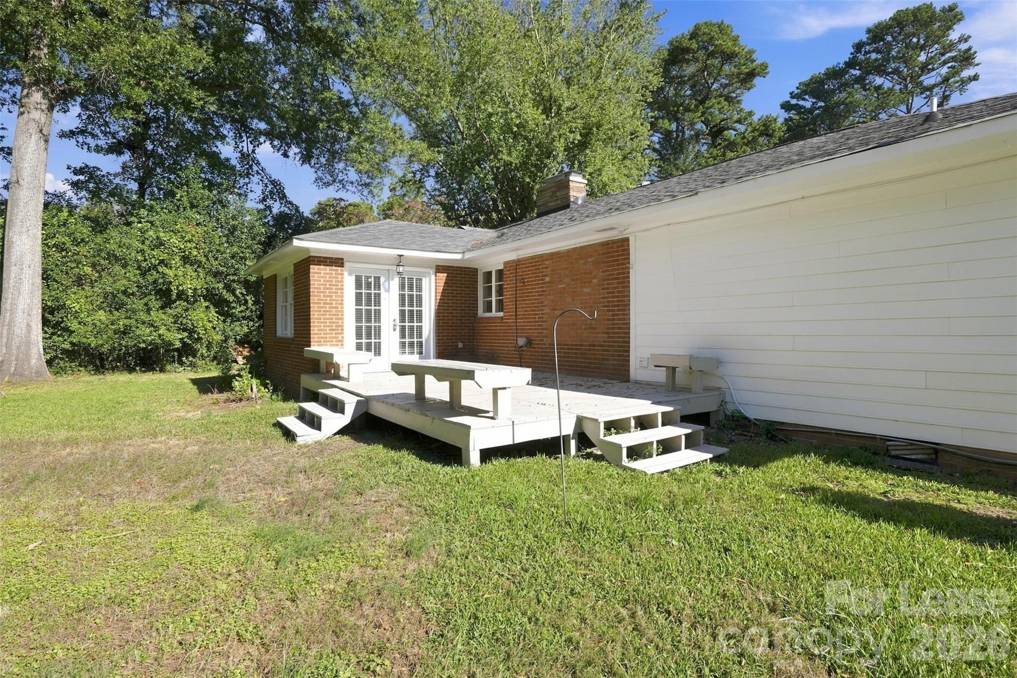 Single Family Residence at 618 Shelton Street, Charlotte, photo 22 of 24