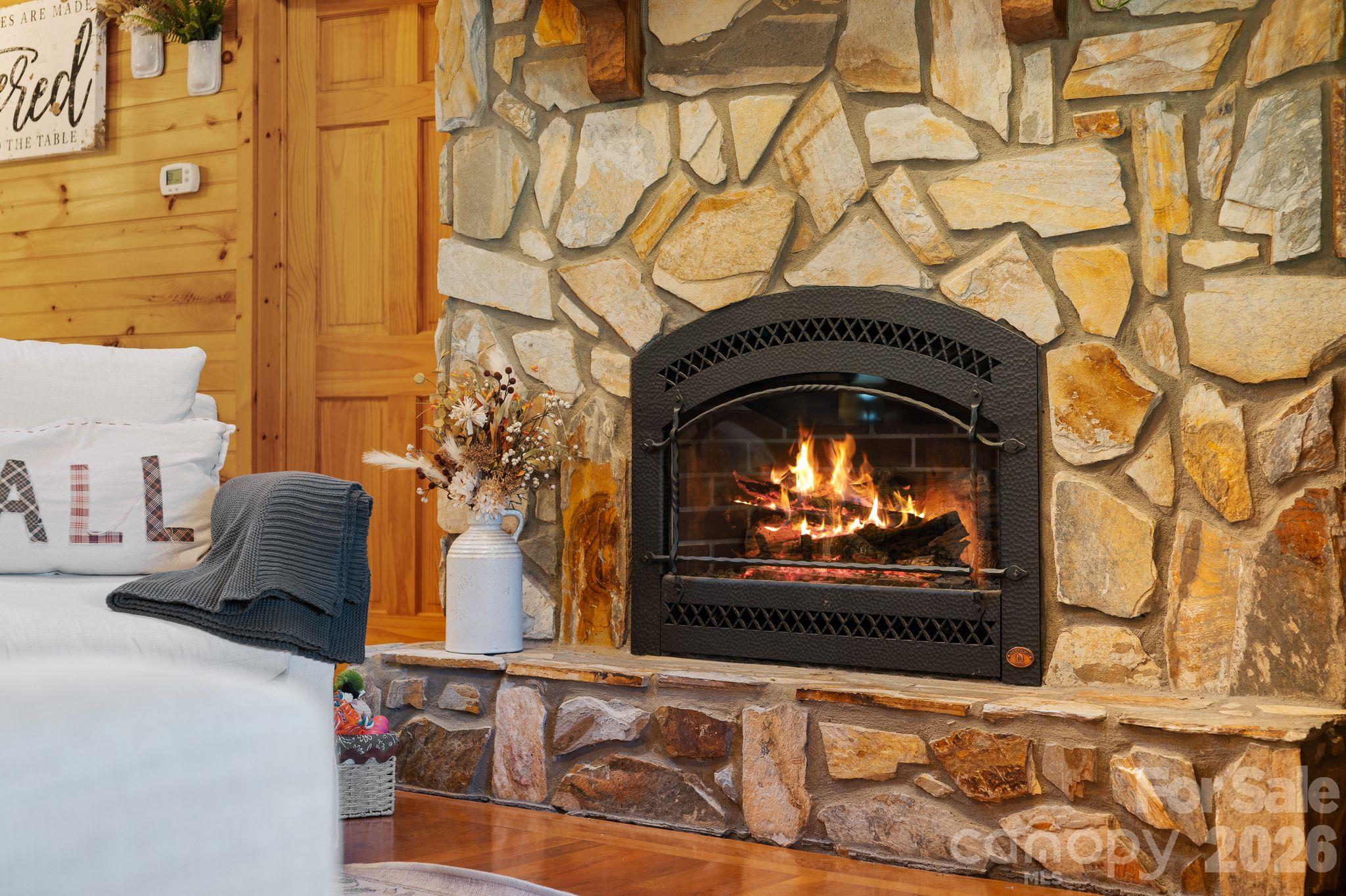 Single Family Residence at 91 Tibi Lane, Waynesville, photo 9 of 48