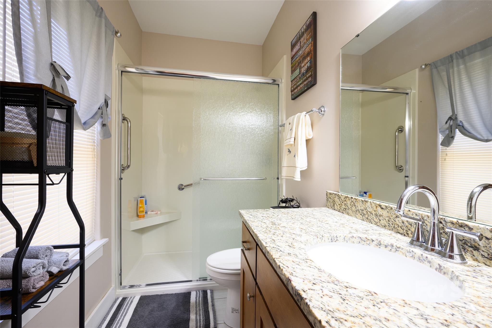 Townhouse at 421 Kerlee Heights Road, Black Mountain, photo 11 of 14