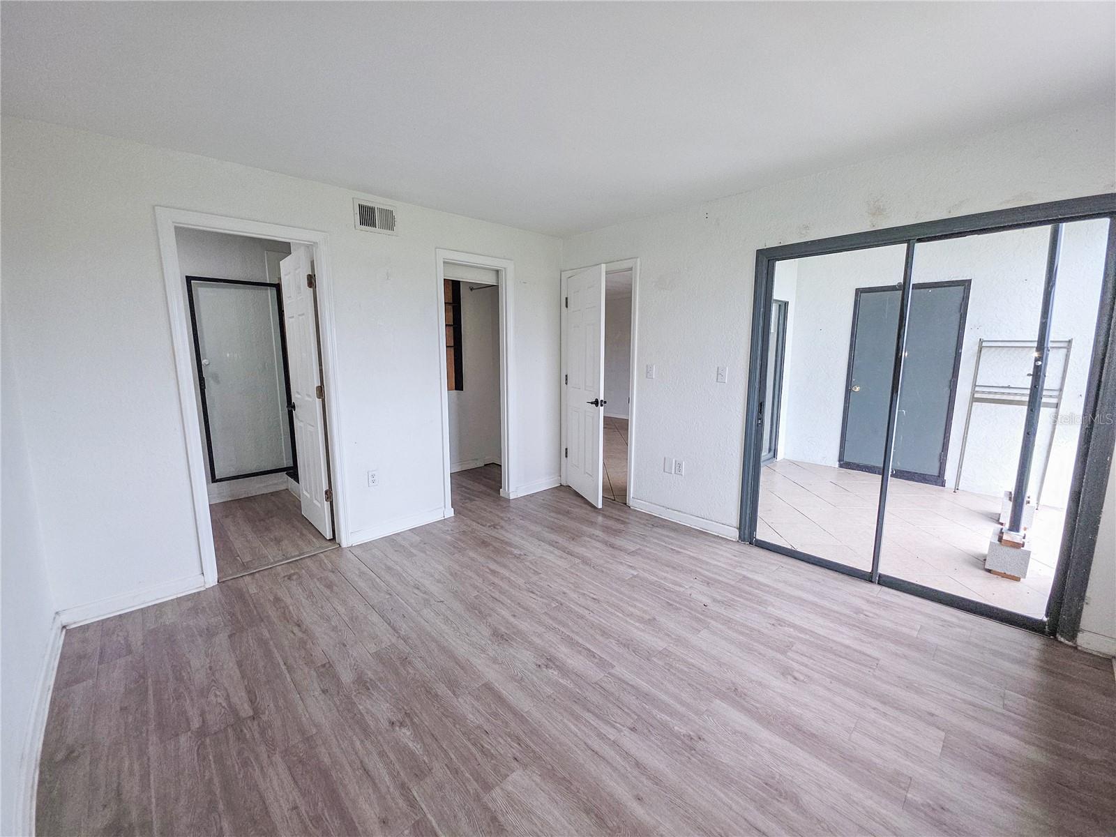 Condominium at 10103 SAILWINDS BLVD N #102, LARGO, photo 12 of 22
