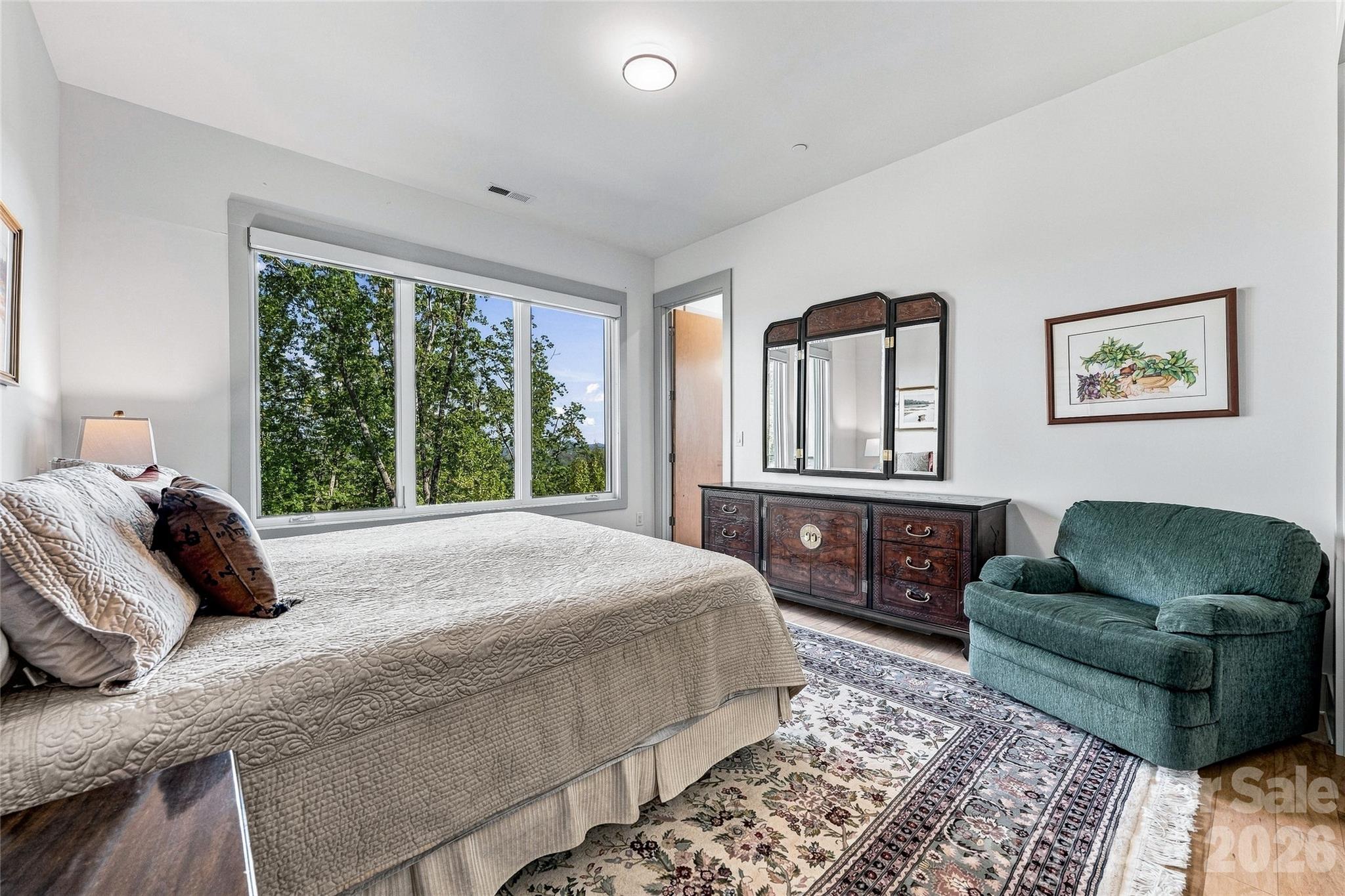 Inviting Lower-Level Guest Bedroom - 22 Quartz Trail, Hendersonville