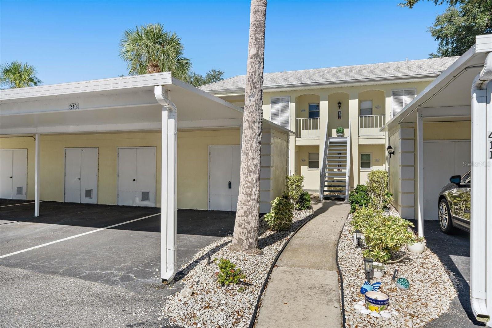 Condominium at 439 CERROMAR LN #410, VENICE, photo 2 of 29