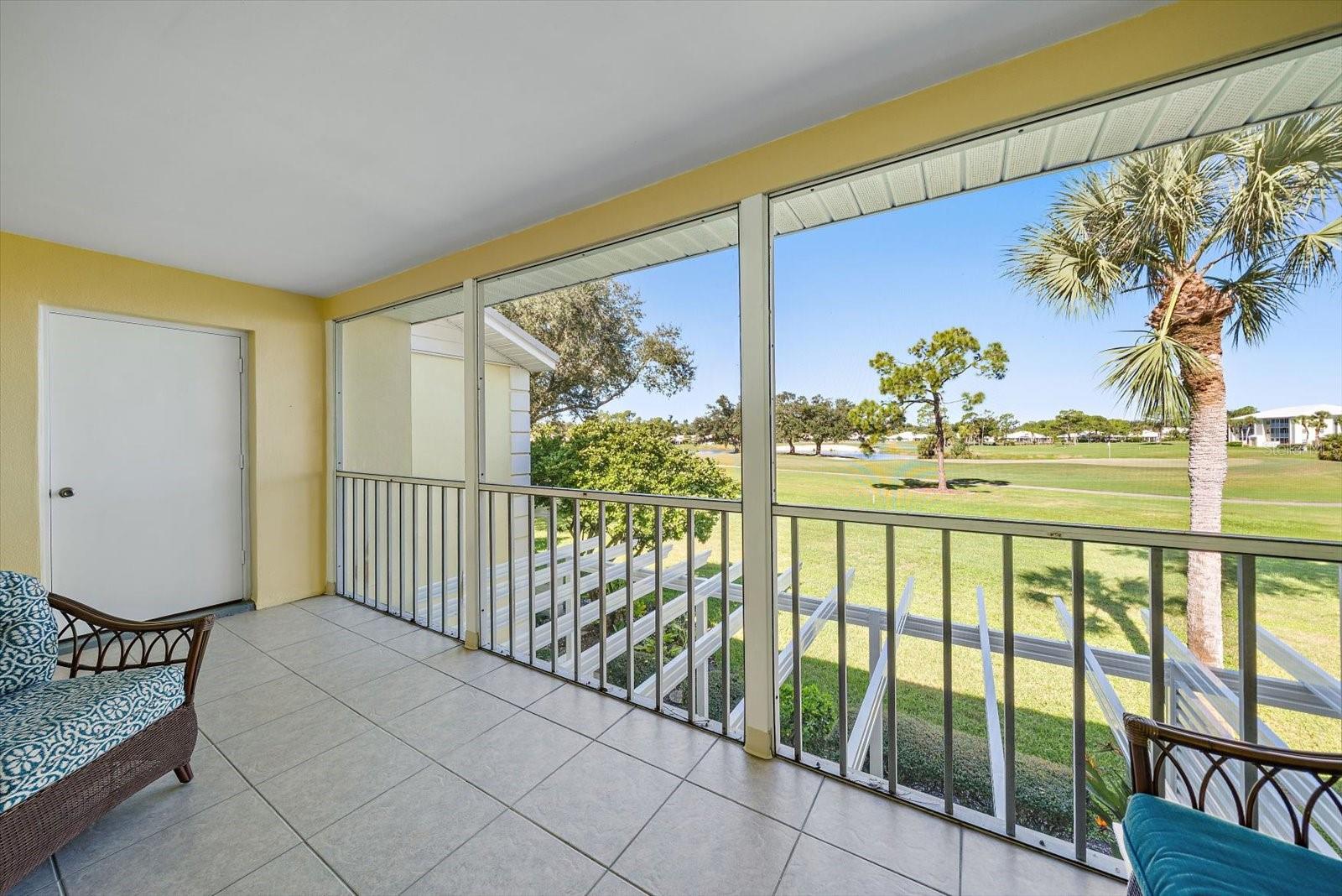Beautiful golf views! - 439 CERROMAR LN #410, VENICE