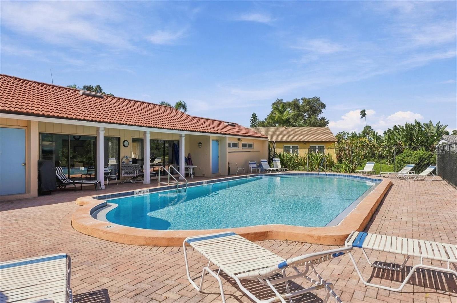 Condominium at 7232 LAS CASAS DR #7232, SARASOTA, photo 36 of 45