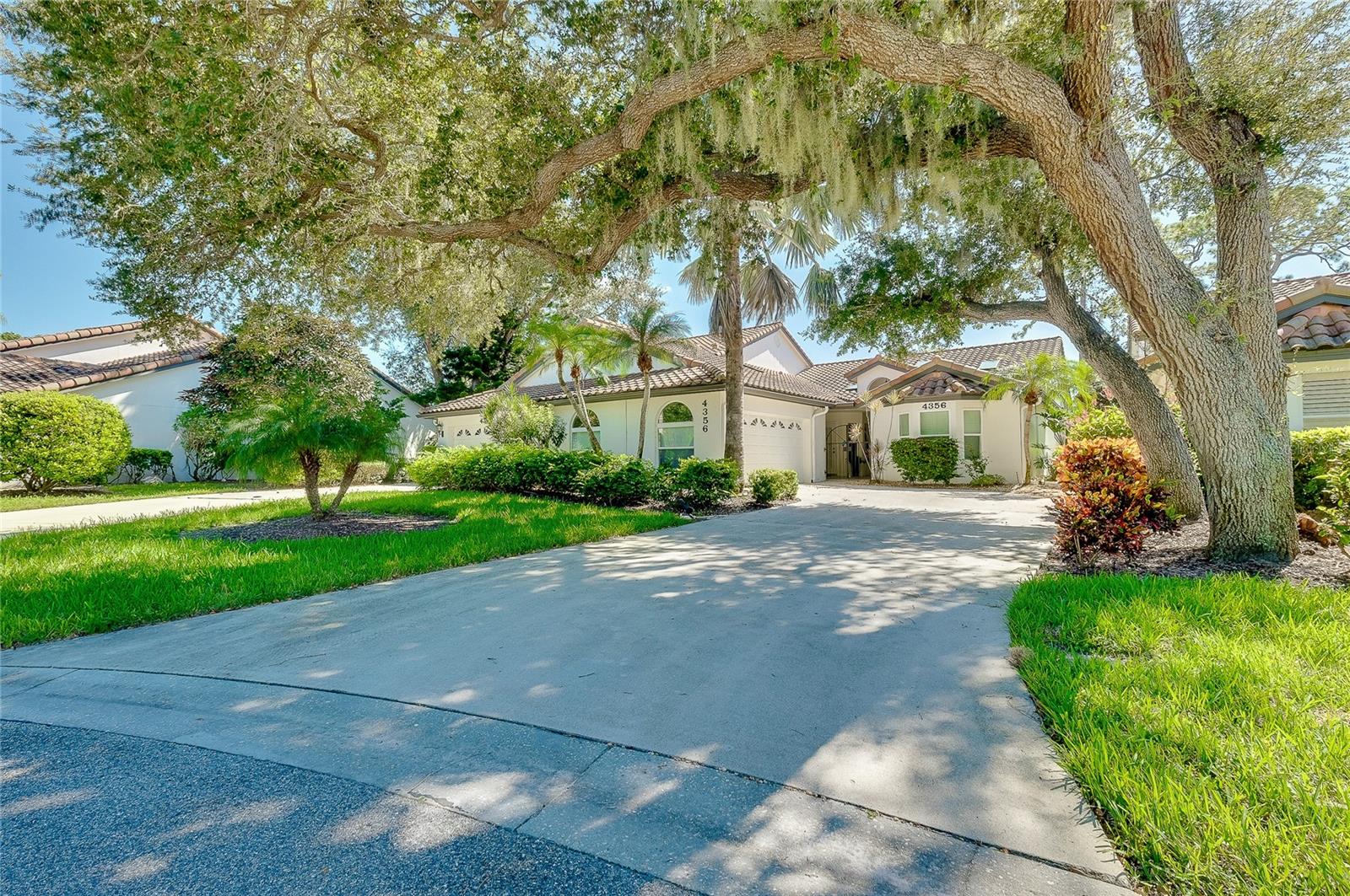 Villa at 4356 CAMINO MADERA, SARASOTA, photo 6 of 60