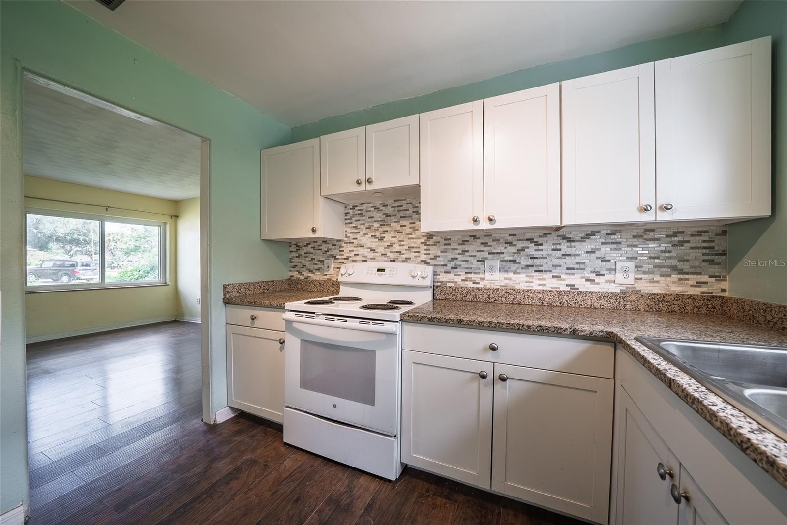 Single Family Residence at 1622 TULANE ST, ORLANDO, photo 13 of 26