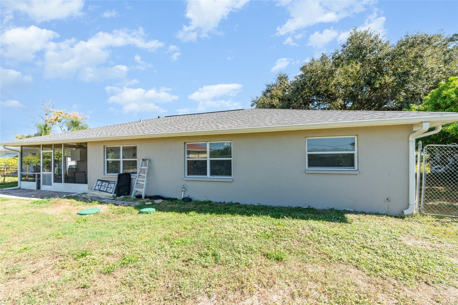 Single Family Residence at 116 SAN RAFAEL AVE, NORTH PORT, photo 4 of 29