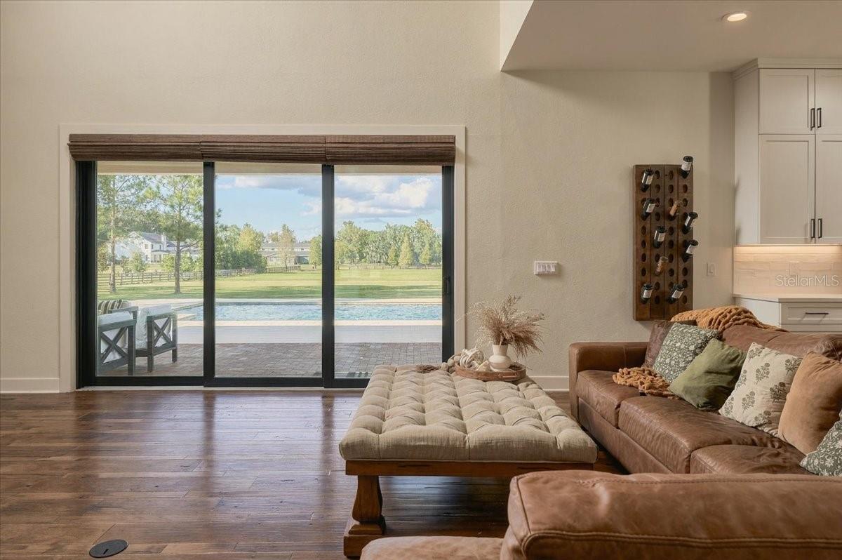 Livignroom to Pool Patio - 888 TWIN OAKS LN, WINTER HAVEN