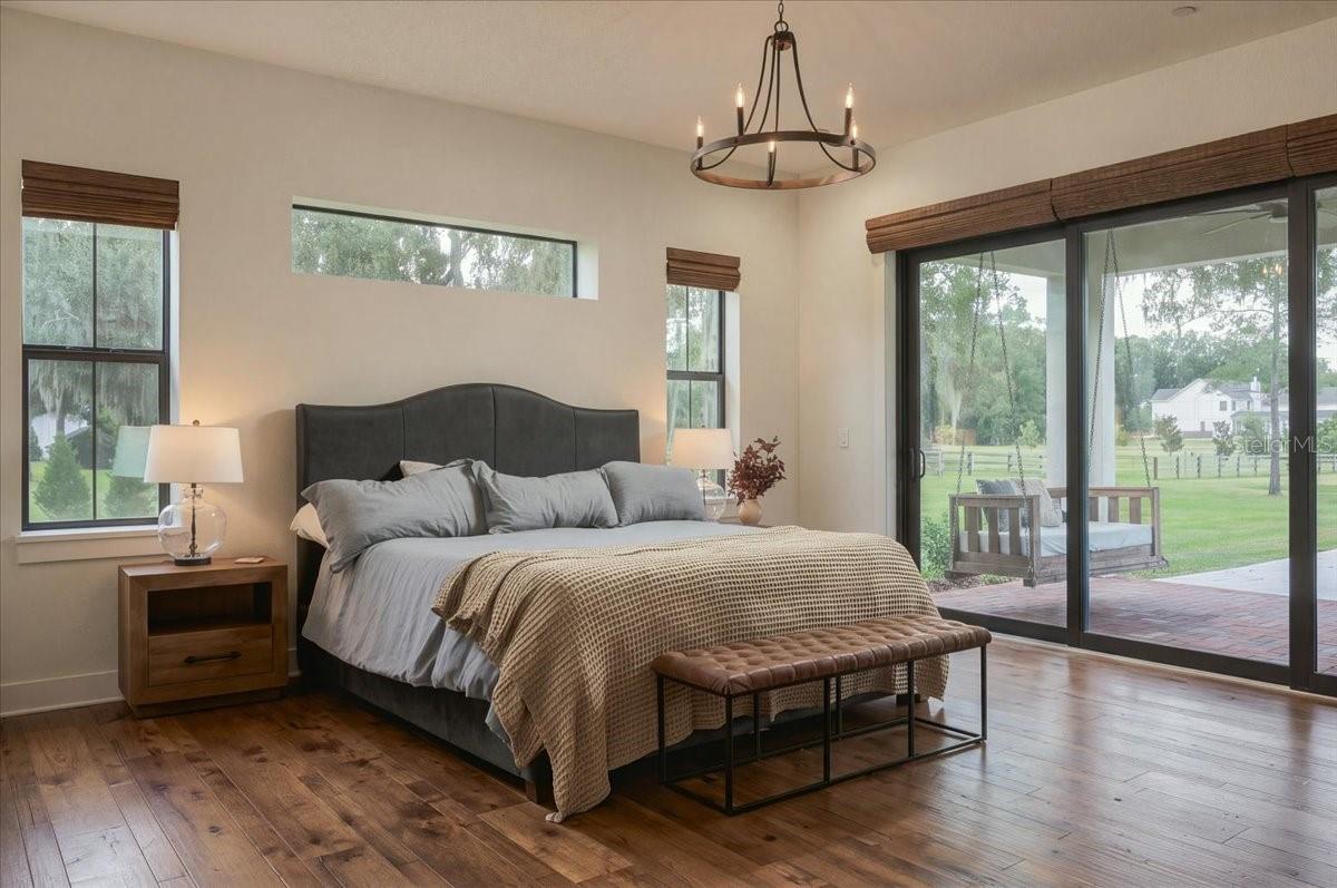 Primary Suite - 888 TWIN OAKS LN, WINTER HAVEN