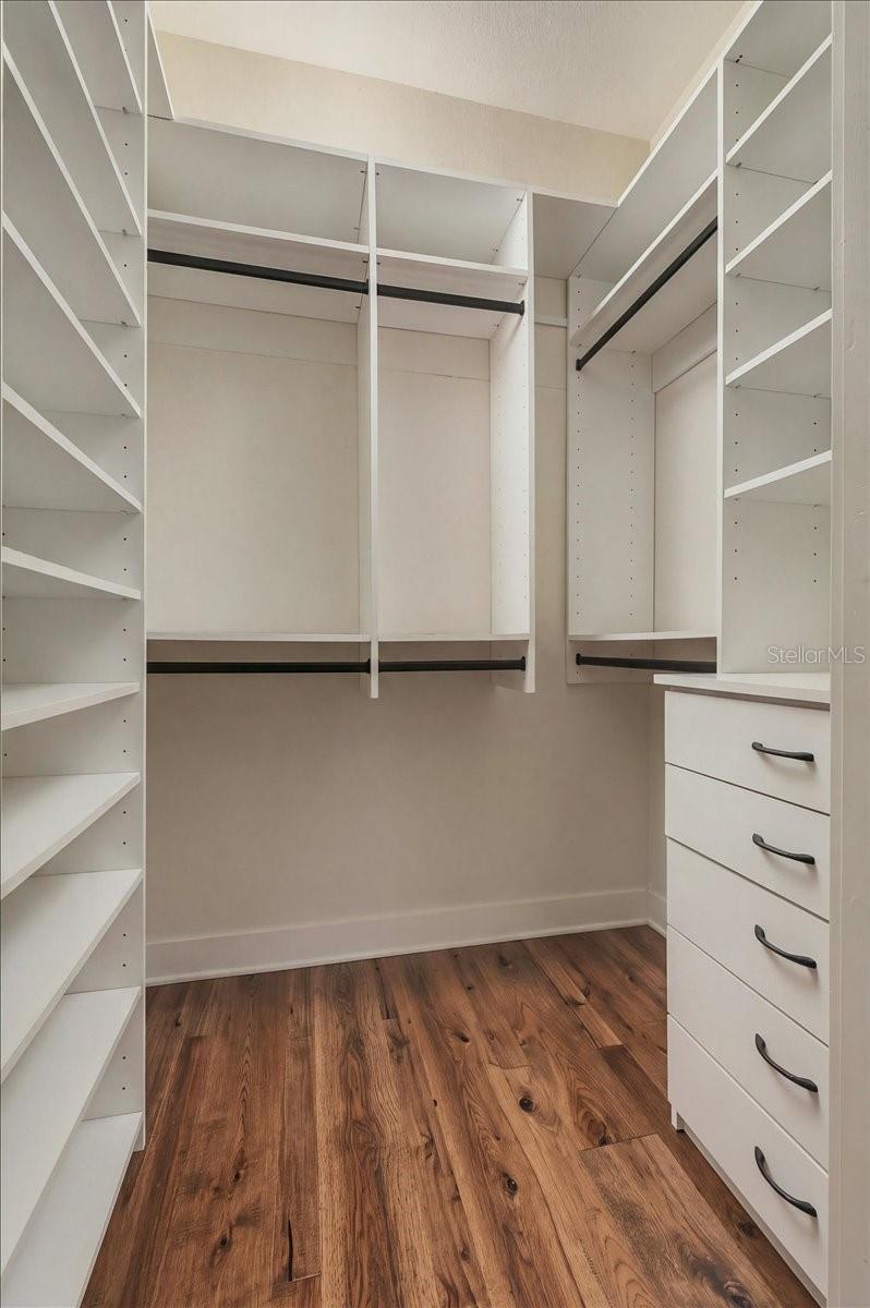 Primary Suite Closet - 888 TWIN OAKS LN, WINTER HAVEN