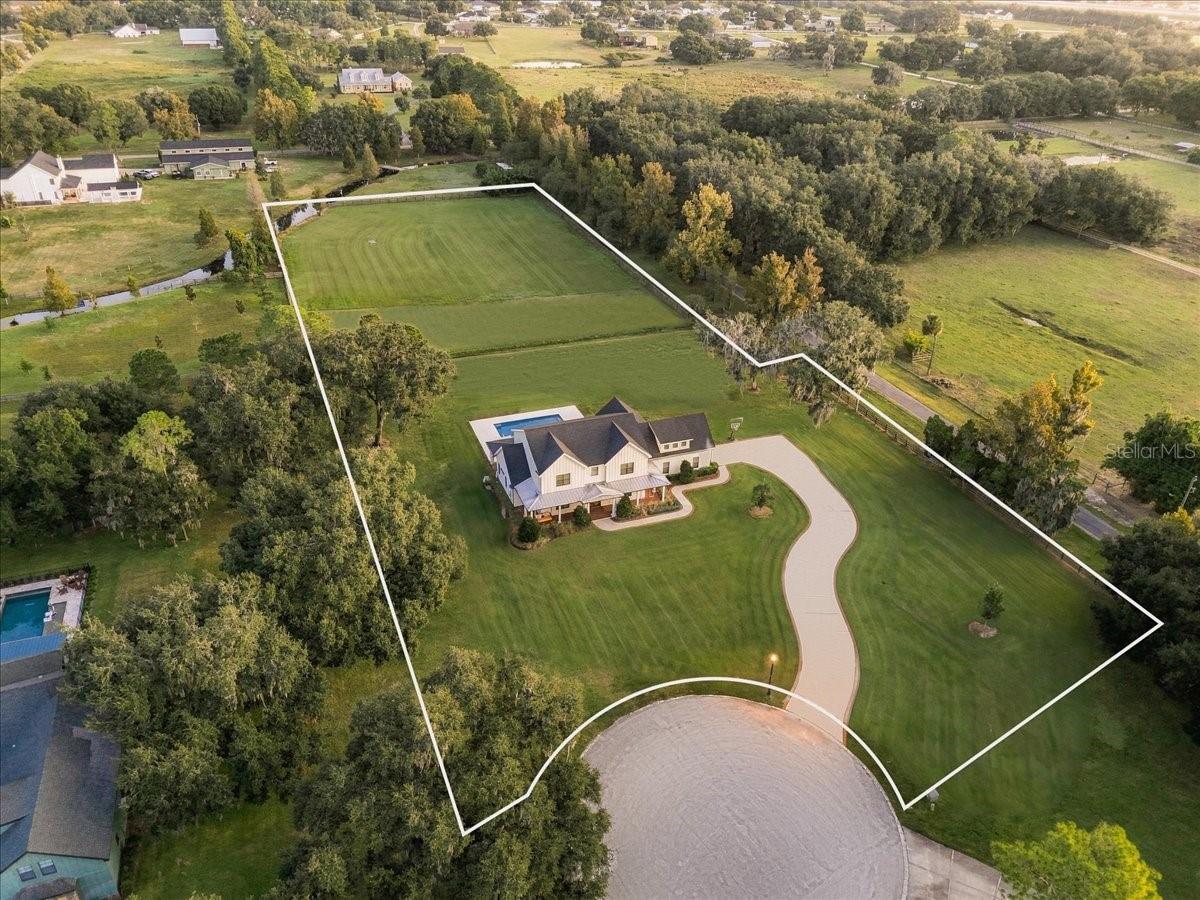 Aerial Property Lines - 888 TWIN OAKS LN, WINTER HAVEN