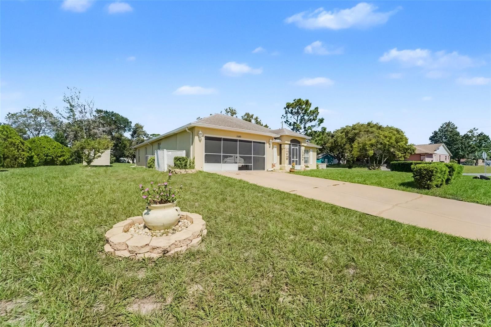 Single Family Residence at 11189 MADERIA ST, SPRING HILL, photo 2 of 30