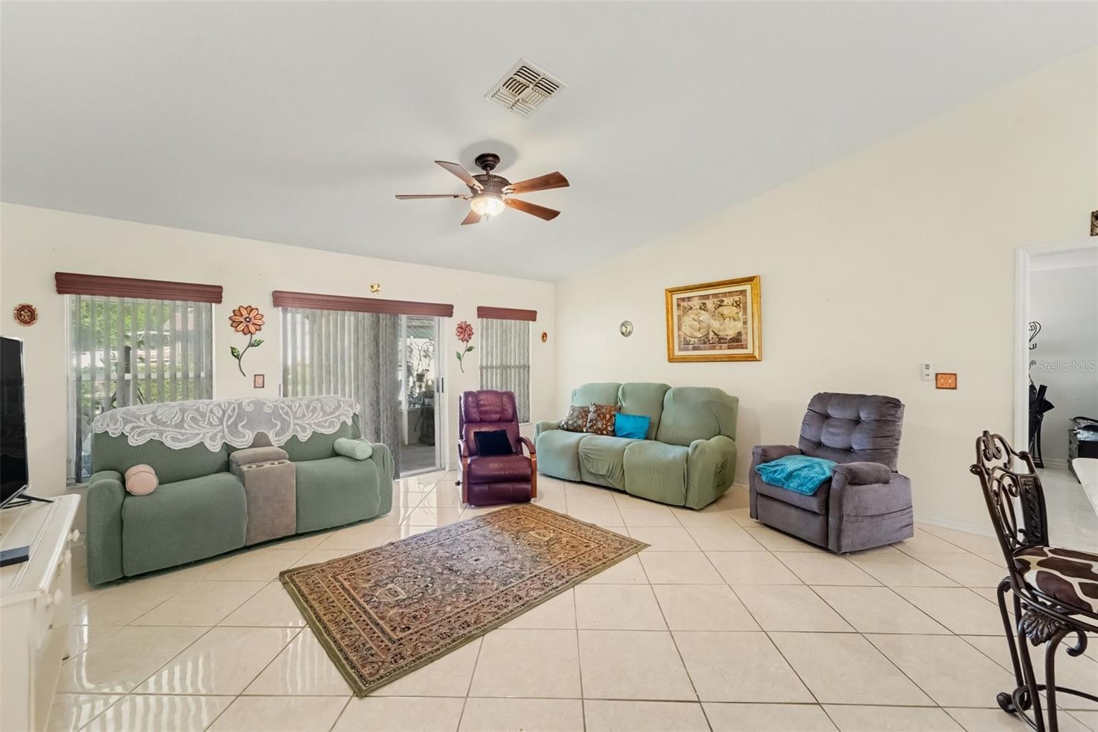 Single Family Residence at 11189 MADERIA ST, SPRING HILL, photo 5 of 30