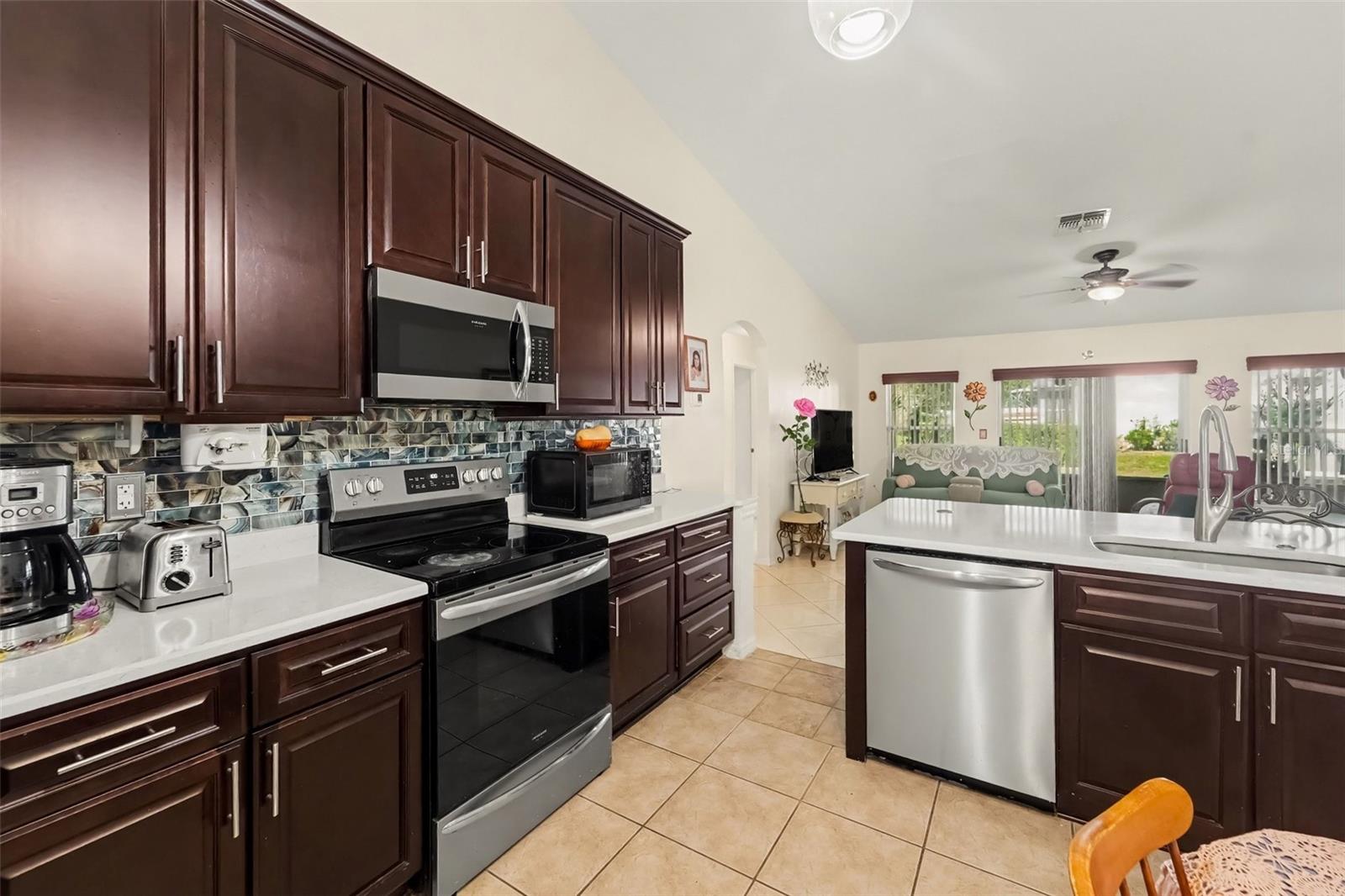 Single Family Residence at 11189 MADERIA ST, SPRING HILL, photo 13 of 30