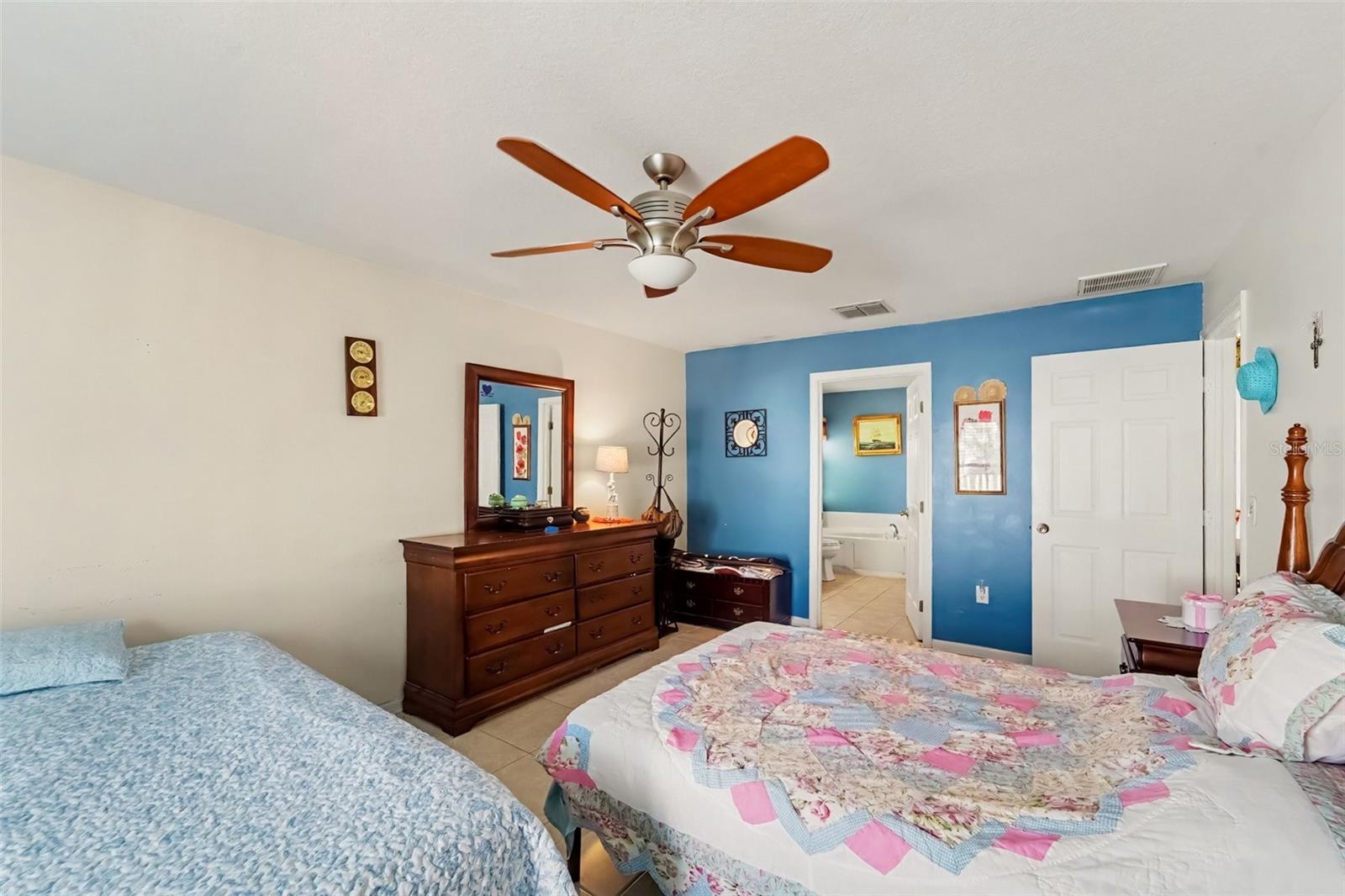 Single Family Residence at 11189 MADERIA ST, SPRING HILL, photo 16 of 30
