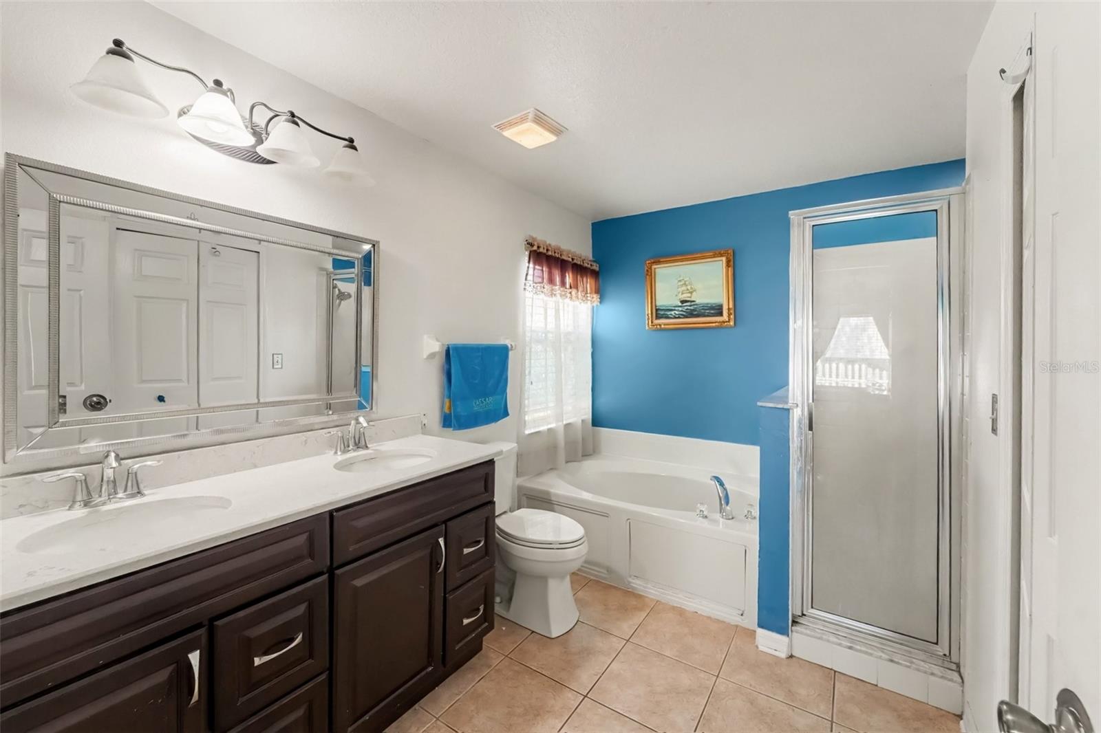 Single Family Residence at 11189 MADERIA ST, SPRING HILL, photo 17 of 30