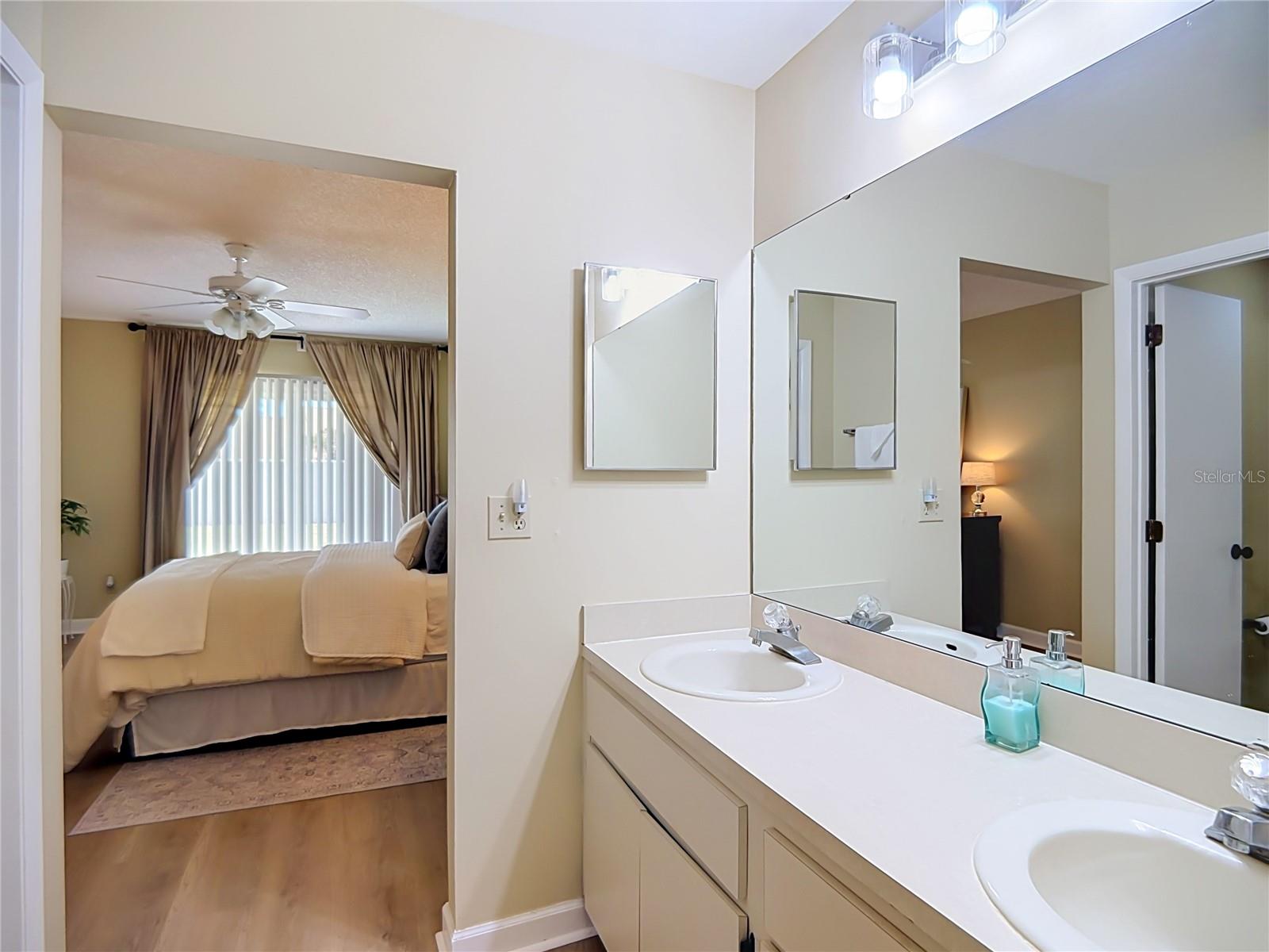 Condominium at 3936 OAK LOOP #7, MULBERRY, photo 27 of 38