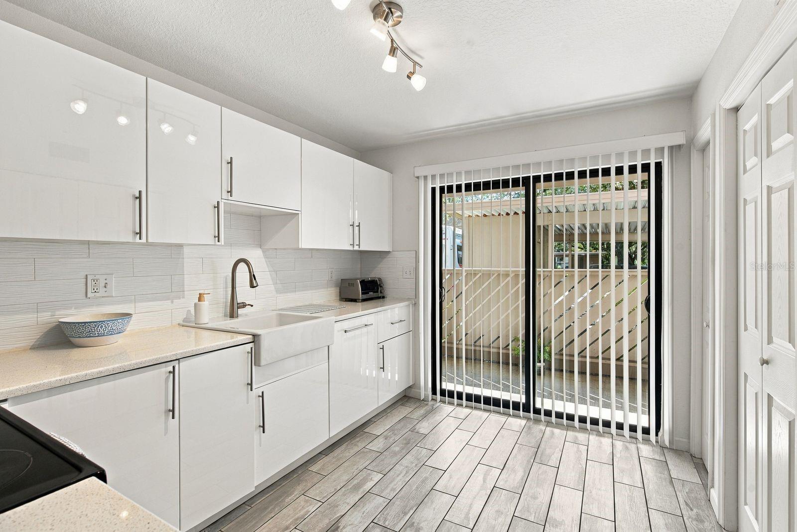 Condominium at 515 MISTLETOE CT #B, SAFETY HARBOR, photo 8 of 32