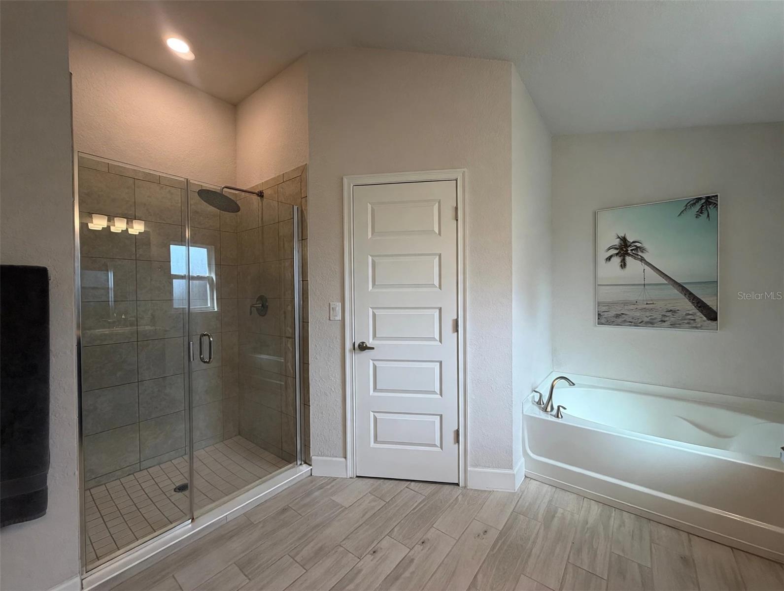 Single Family Residence at 9284 SE 161ST PL, SUMMERFIELD, photo 8 of 19