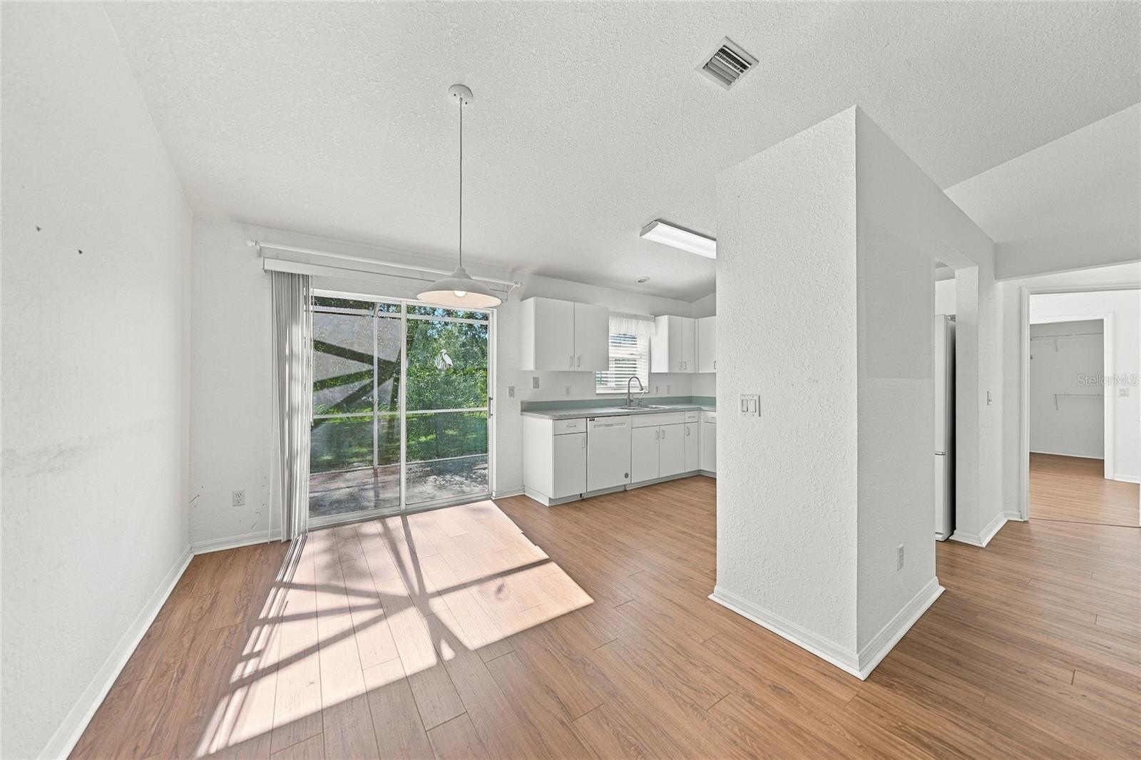 Dining Area - 4840 CAMELOT ST, NORTH PORT