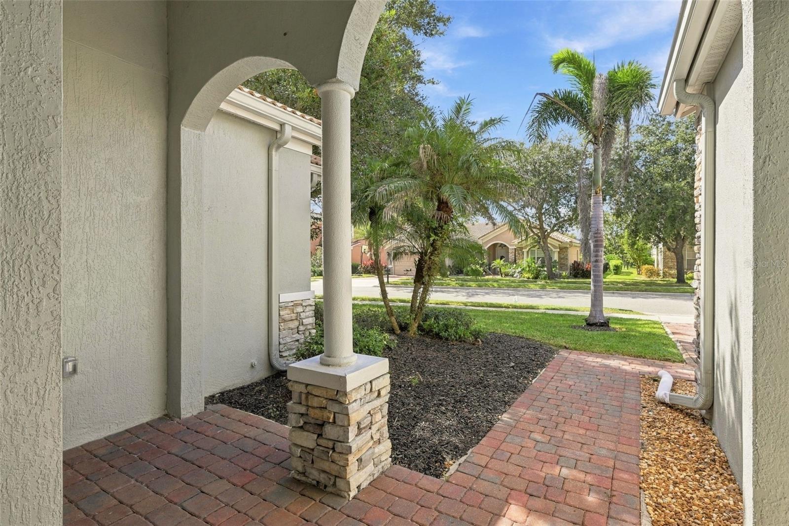 Front Porch - 2139 TILLMAN AVE, WINTER GARDEN