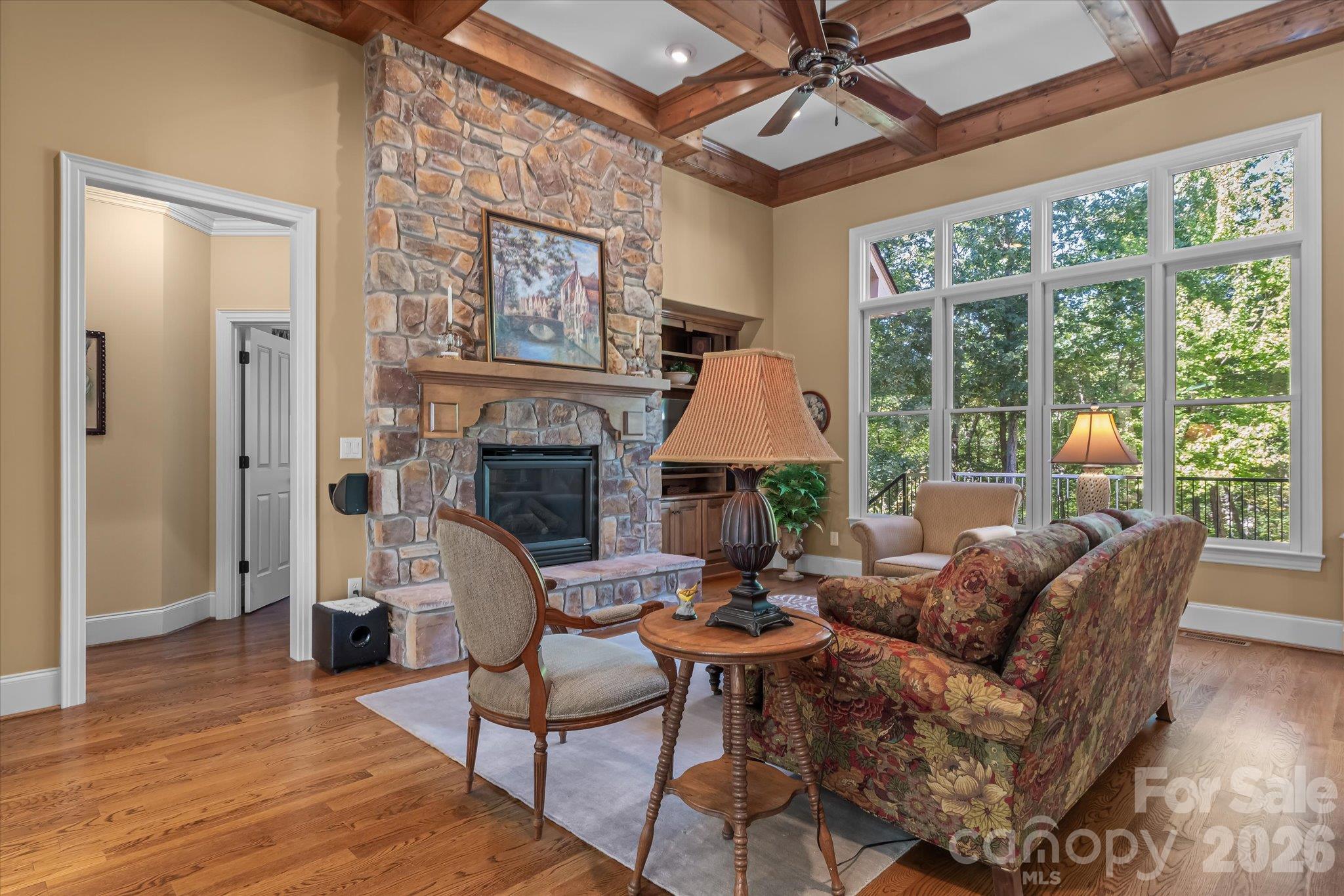 Single Family Residence at 1610 Rocky Cove Lane, Denton, photo 9 of 48