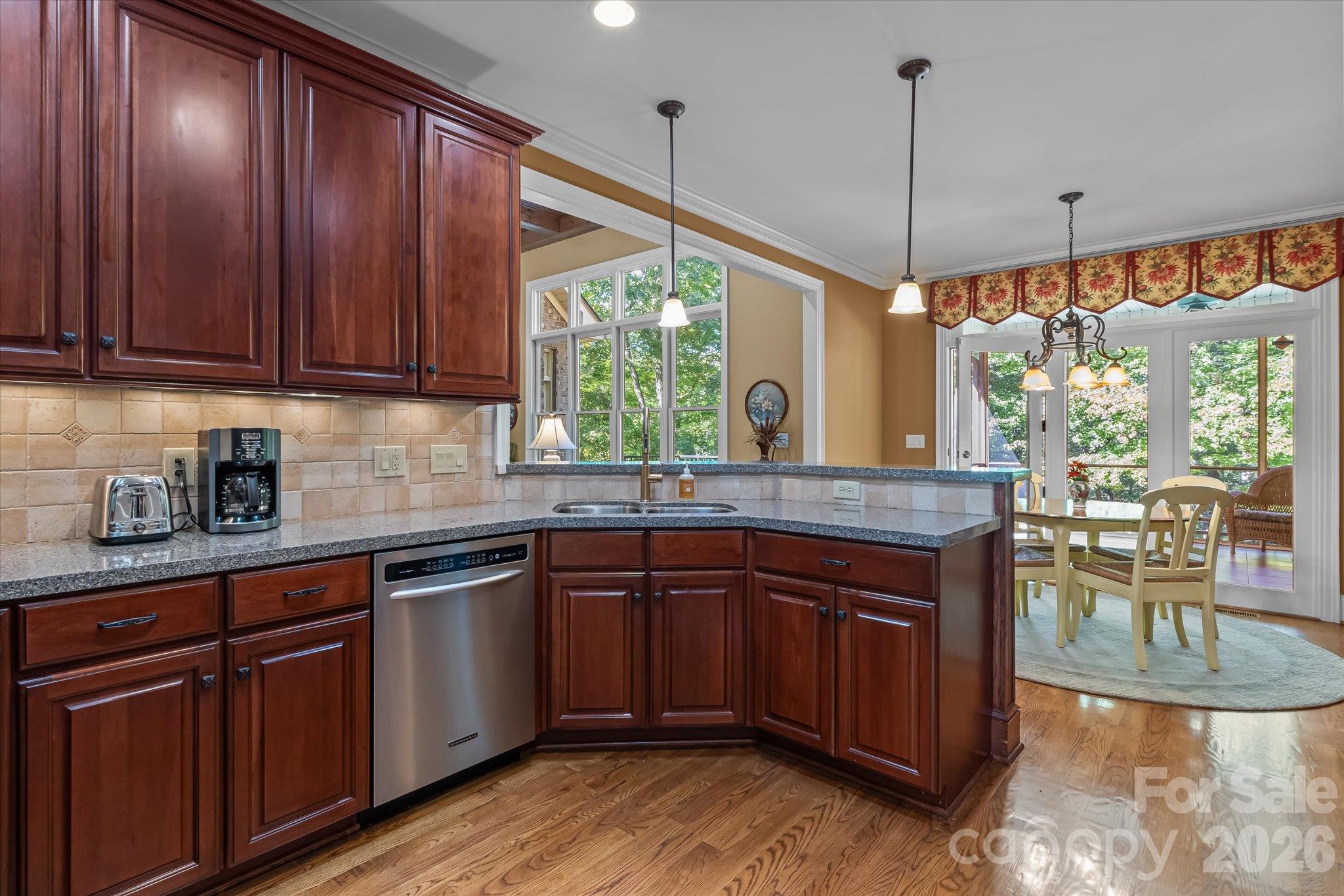 Single Family Residence at 1610 Rocky Cove Lane, Denton, photo 15 of 48