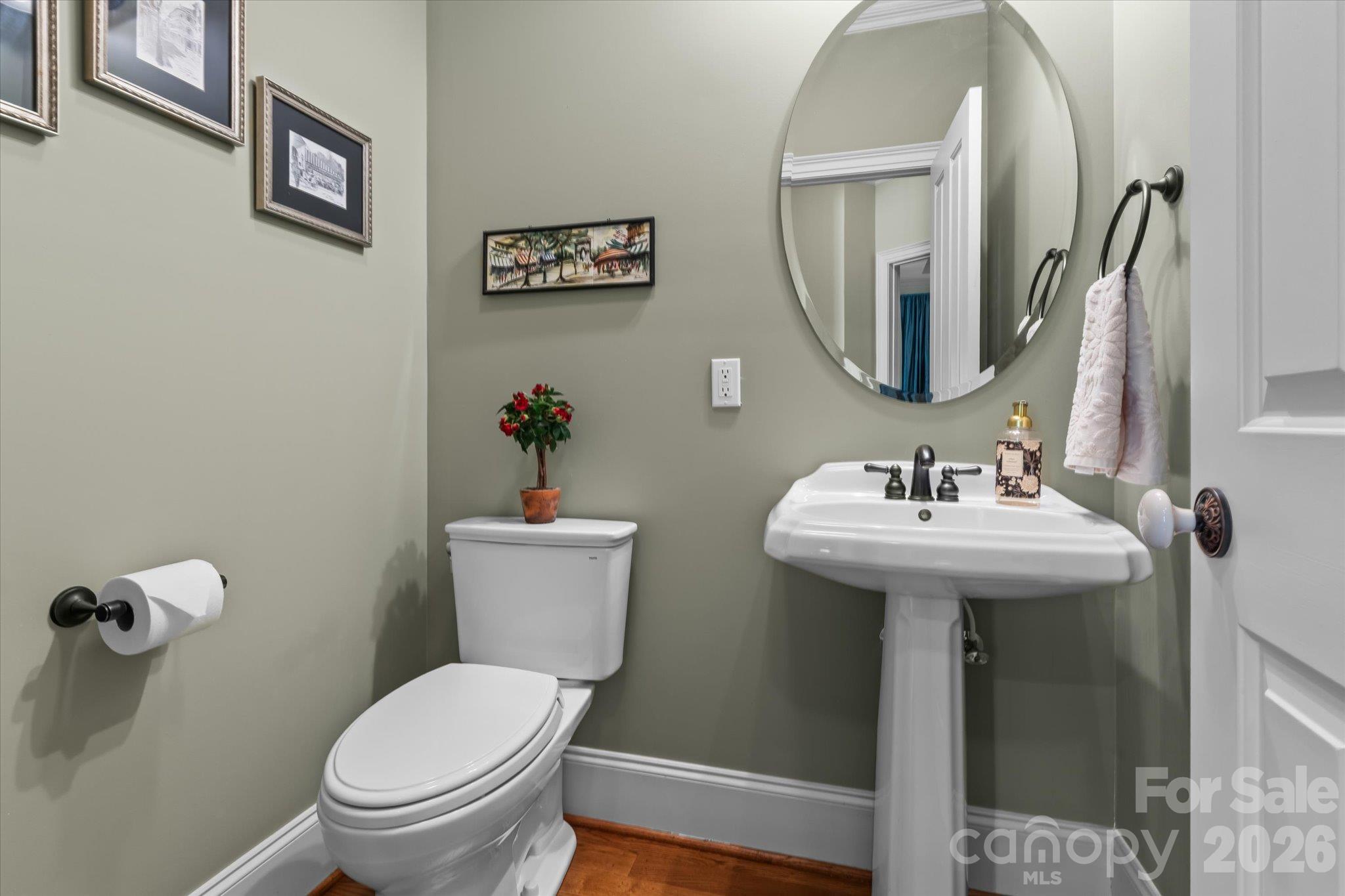 Single Family Residence at 1610 Rocky Cove Lane, Denton, photo 17 of 48