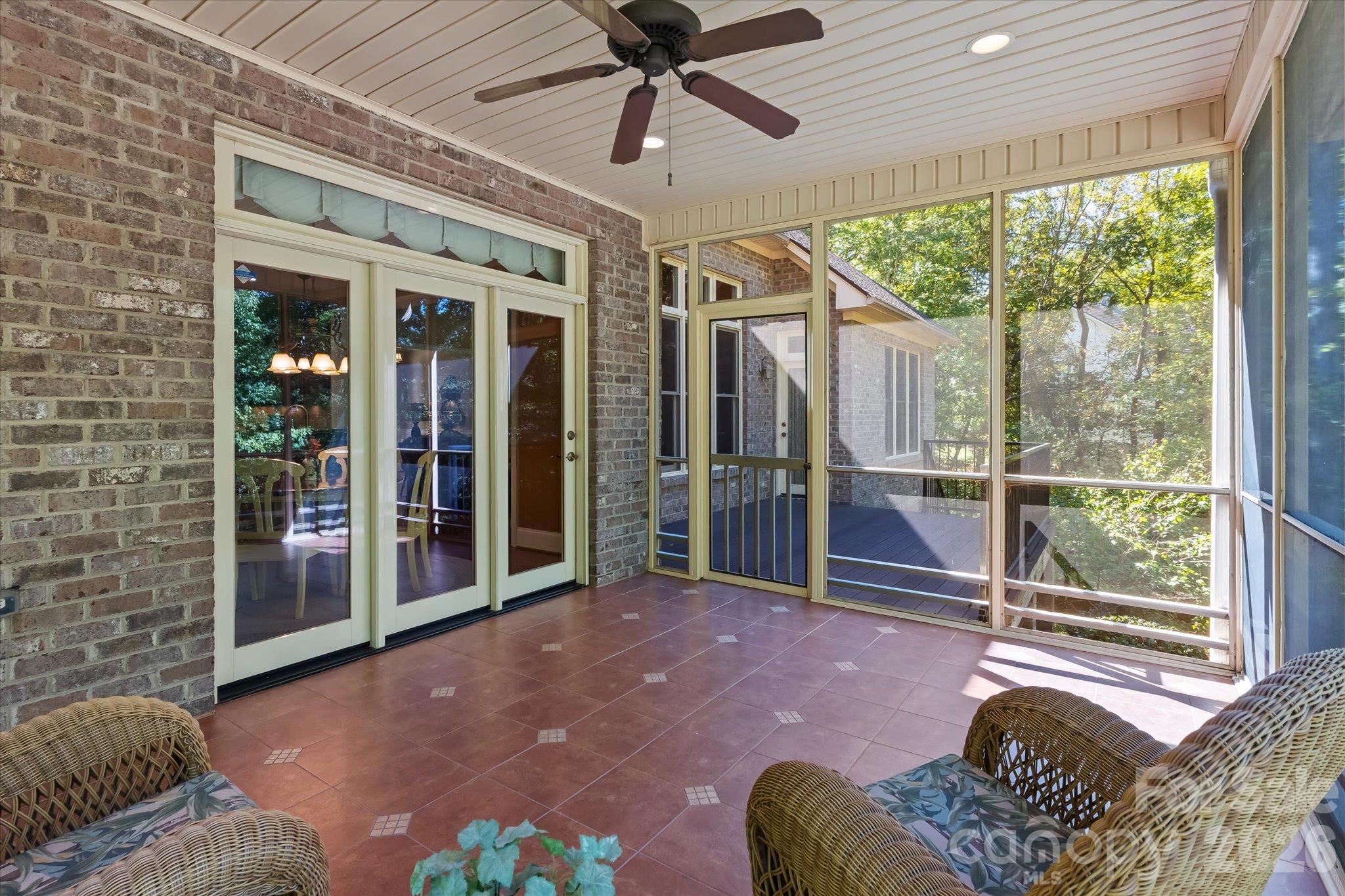 Single Family Residence at 1610 Rocky Cove Lane, Denton, photo 35 of 48