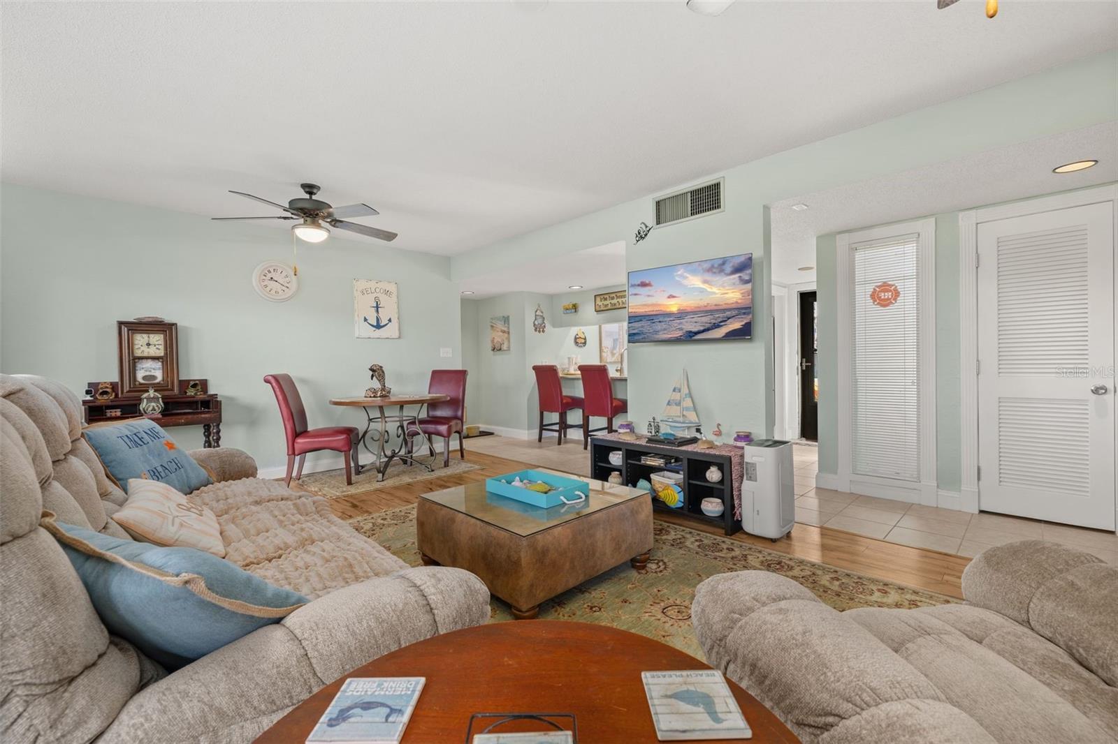 Condominium at 2011 CORNER LAKE DR, HAINES CITY, photo 11 of 64