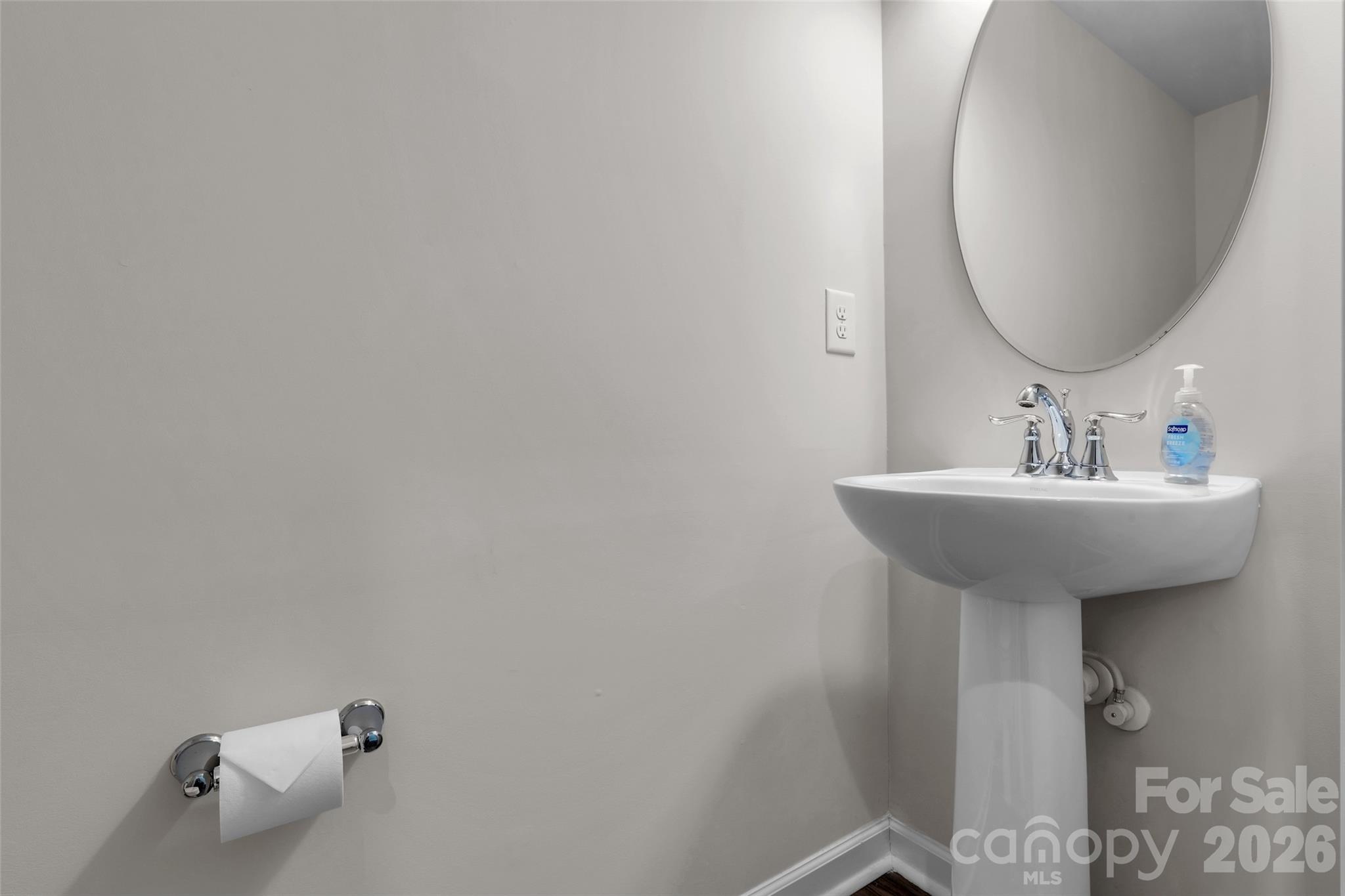 Half Bath on Main - 315 Pond Place Lane, Matthews