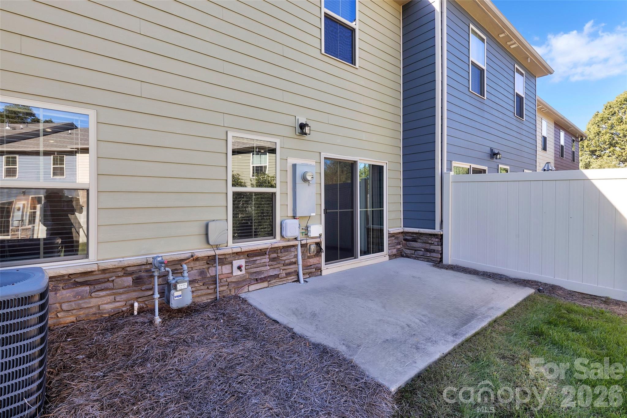 Private Back Patio - 315 Pond Place Lane, Matthews