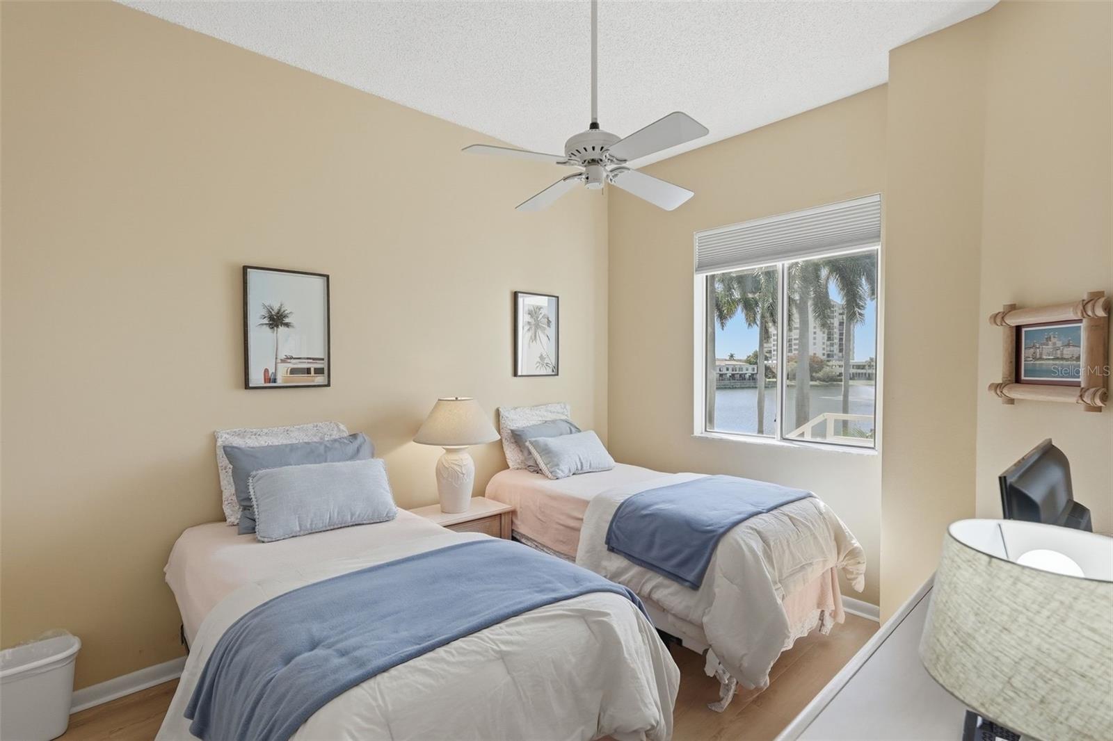 Condominium at 6100 BAHIA DEL MAR CIR #204, ST PETERSBURG, photo 33 of 41