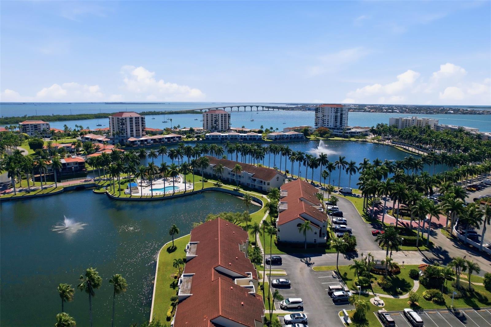 Condominium at 6100 BAHIA DEL MAR CIR #204, ST PETERSBURG, photo 38 of 41