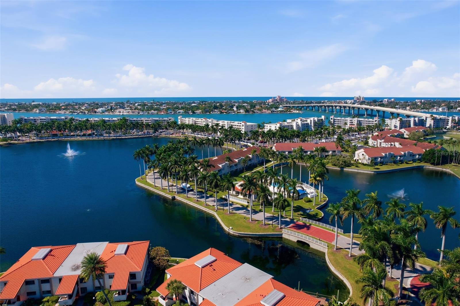 Condominium at 6100 BAHIA DEL MAR CIR #204, ST PETERSBURG, photo 40 of 41