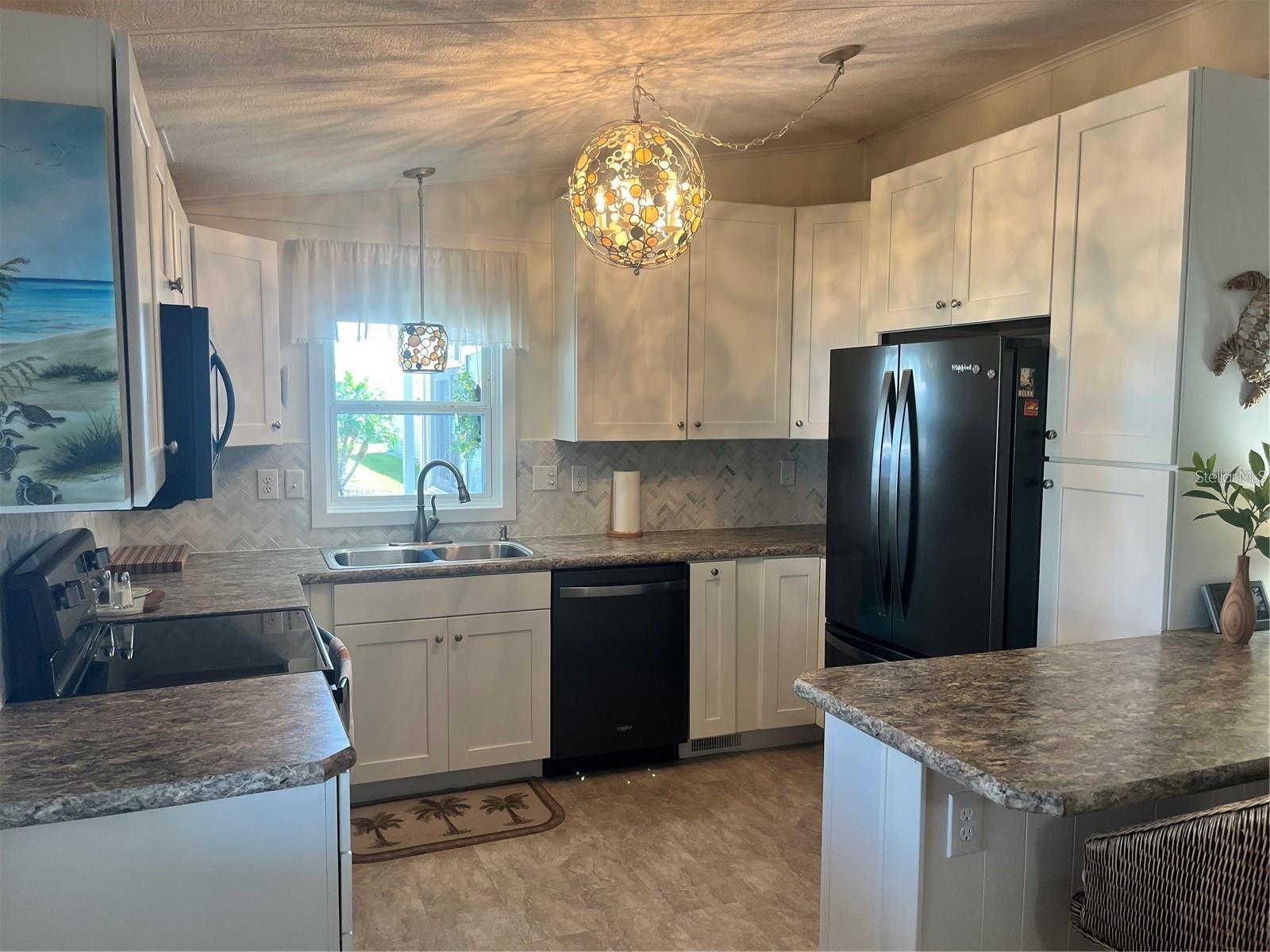 Manufactured Home at 5316 53RD AVE E #N9, BRADENTON, photo 3 of 25
