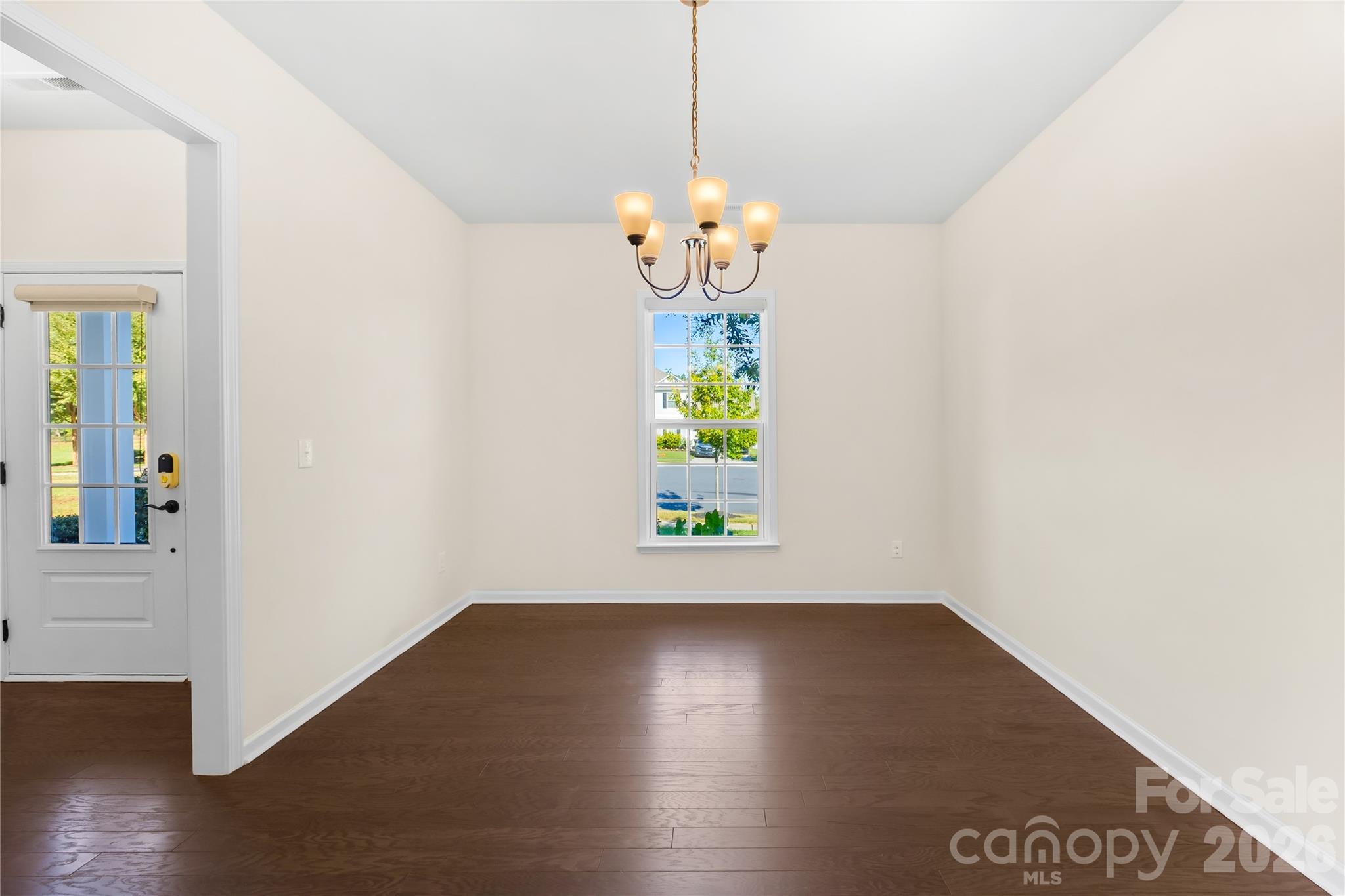 Single Family Residence at 1004 Dorsey Drive, Fort Mill, photo 10 of 49