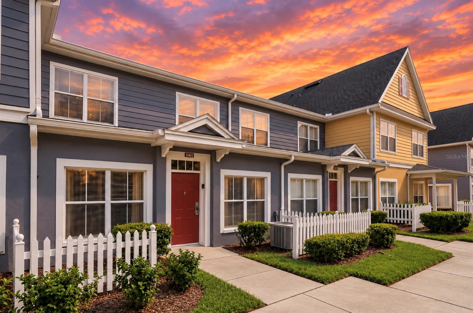Townhouse at 4600 YELLOWGOLD RD W #105, KISSIMMEE, photo 2 of 24